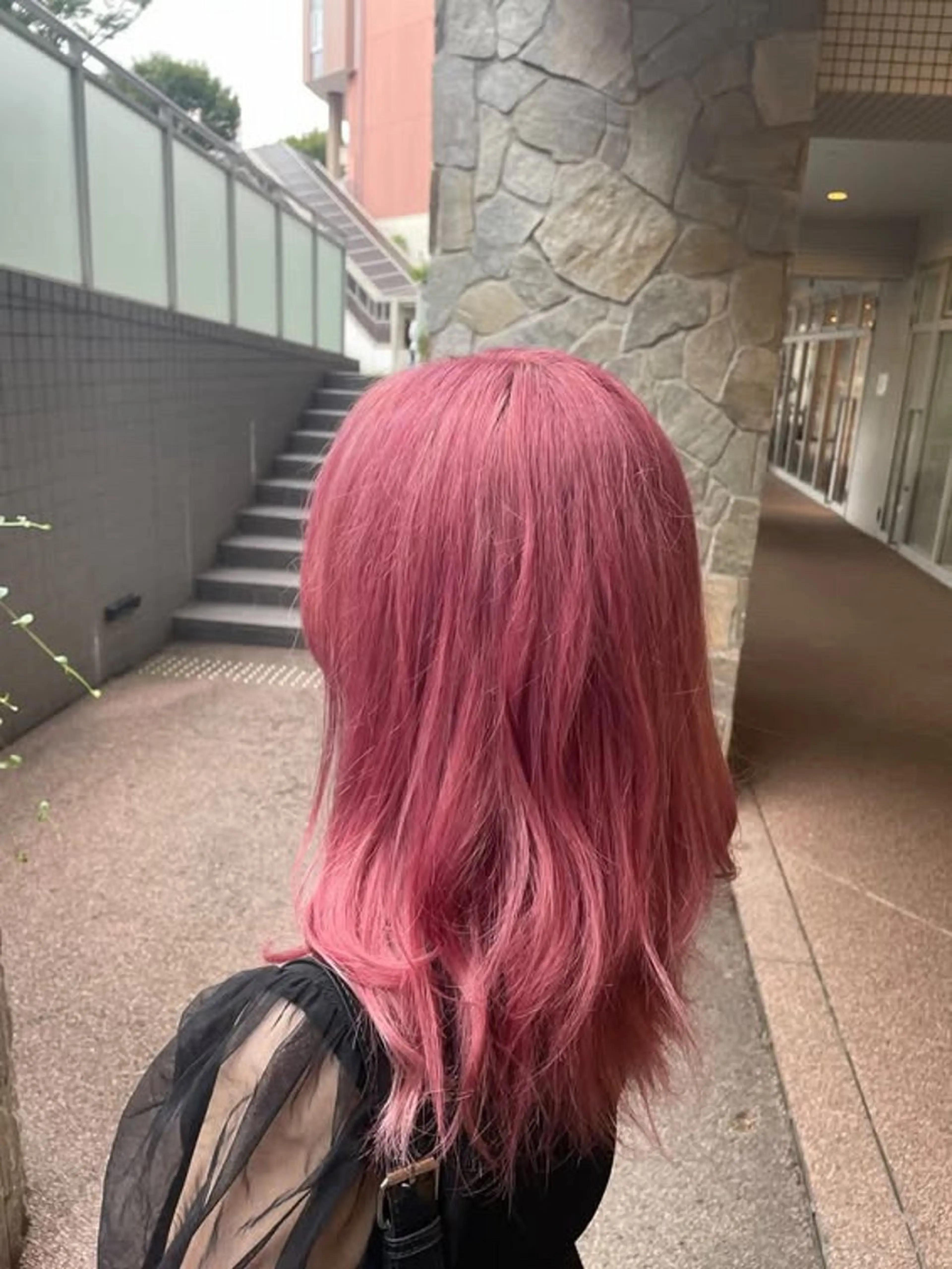 カラー ブリーチ カラー/カット パーマtoshikiのヘアスタイル