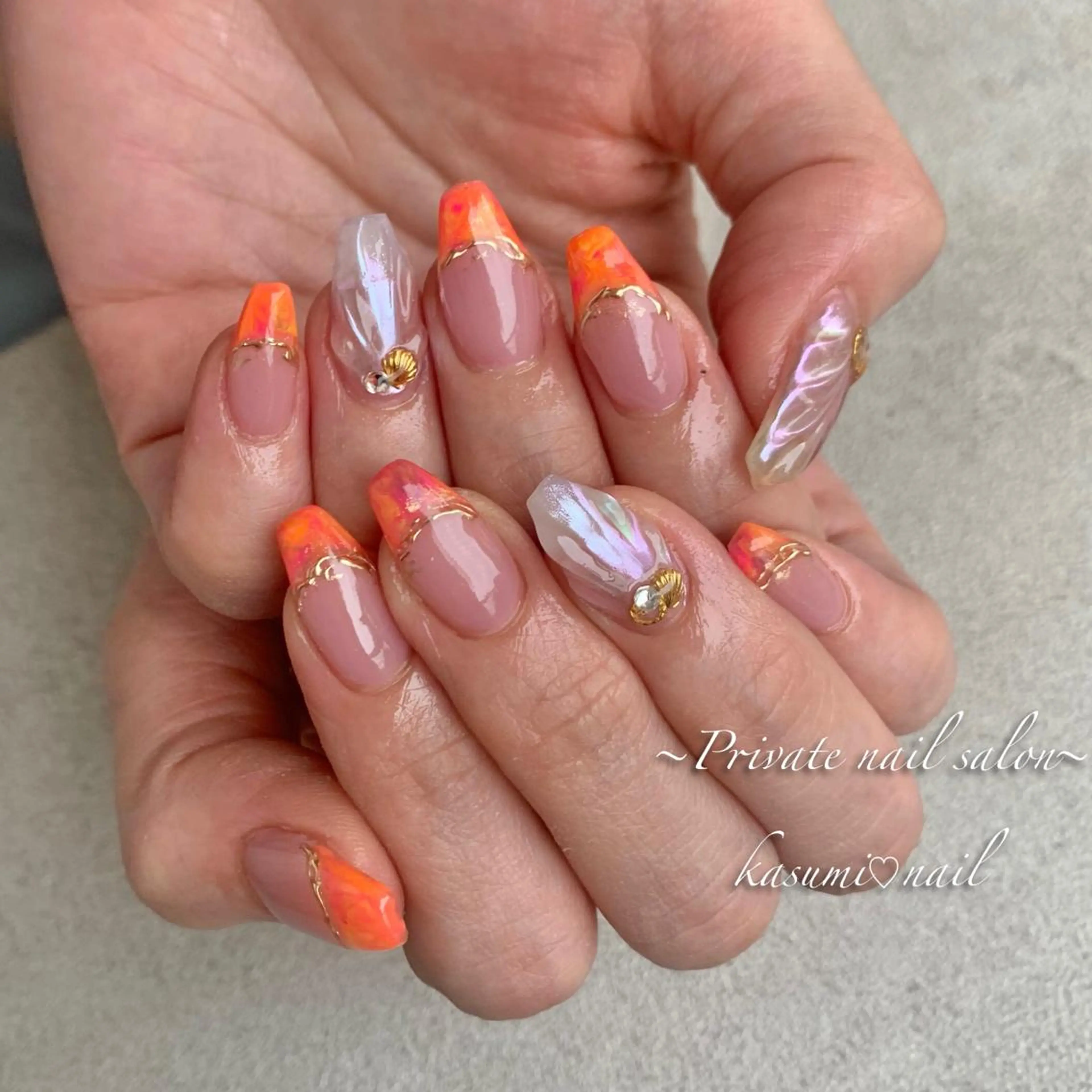 ネイル ラメ(グリッター) マグネットネイル ミラーネイル ニュアンスネイル 冬ネイル KASUMI♡ Nailのネイルデザイン