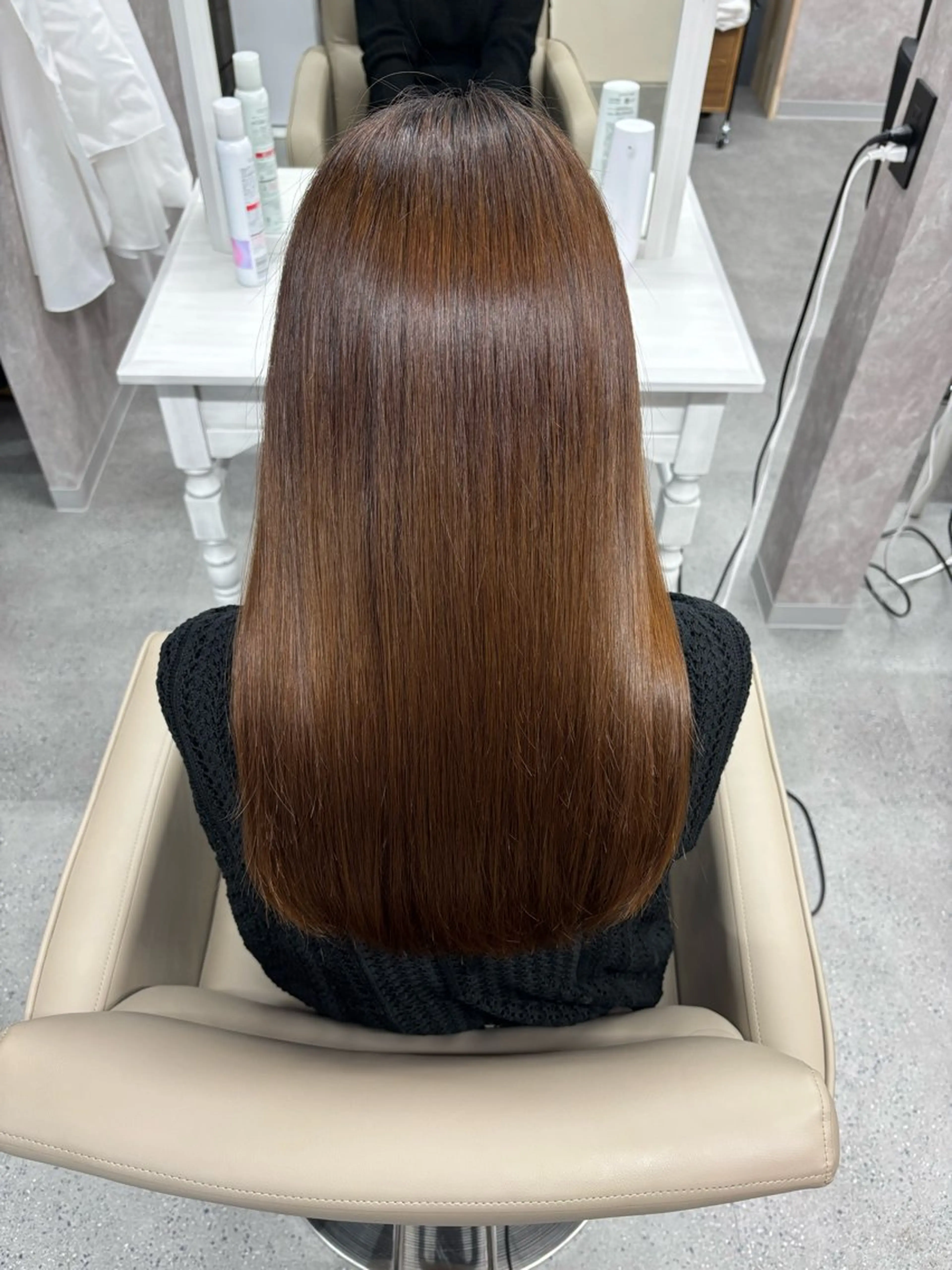 ロング かがみはやと 髪質改善/縮毛矯正のヘアスタイル