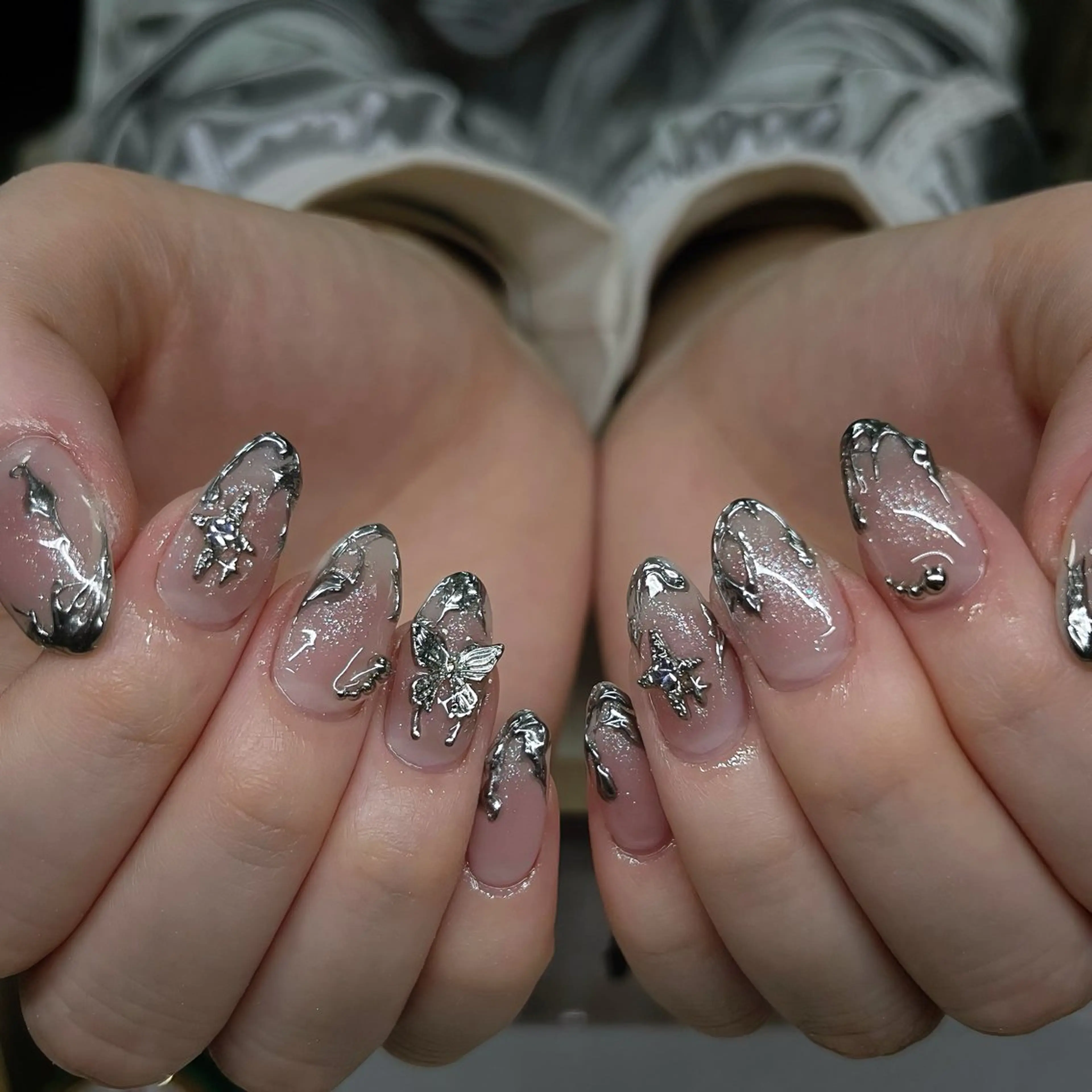 ネイル チークネイル フレンチネイル グラデーション マグネットネイル ミラーネイル ハンドネイル 🫧OPELIA NAIL渋谷🫧のネイルデザイン