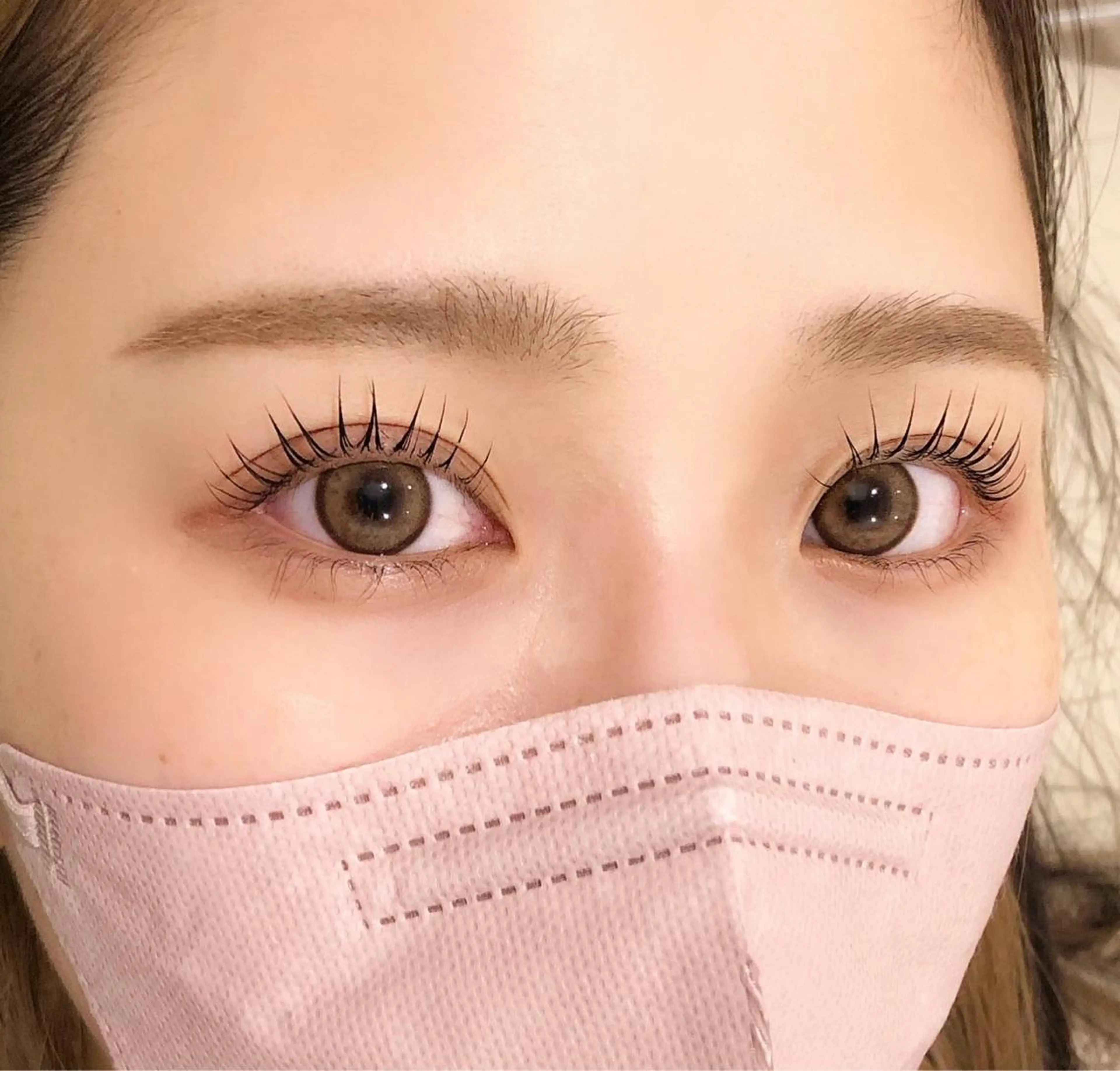 ネイル マツエク・マツパ アイブロウ 眉カラー 韓国風マツエク パリジェンヌラッシュリフト まつげパーマ 長さ出し ハンドネイル フットネイル ハンドケア Nail&eye Belire 新宿のネイルデザイン