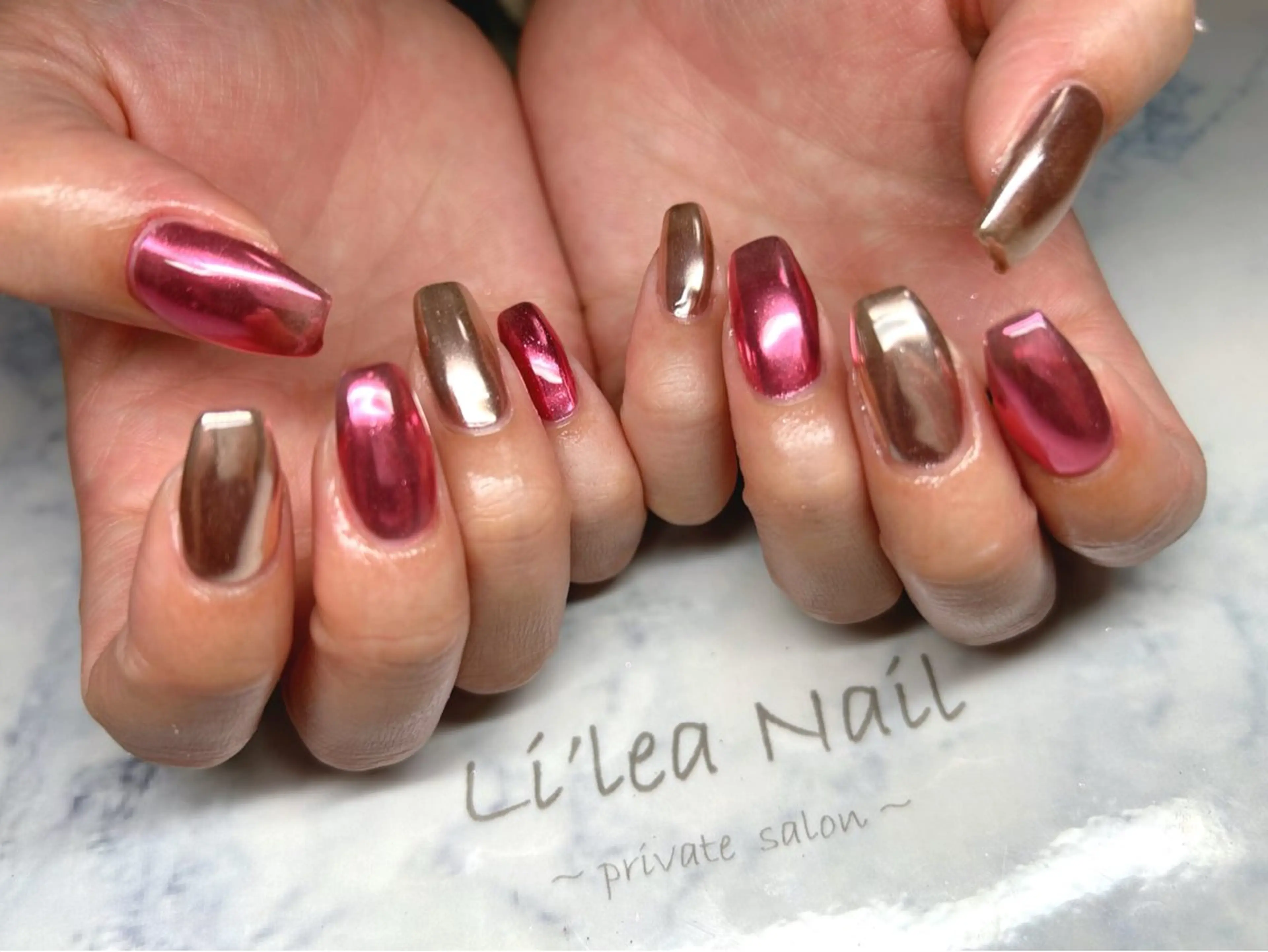 ネイル ハンドネイル Li'leaNail AINAのネイルデザイン