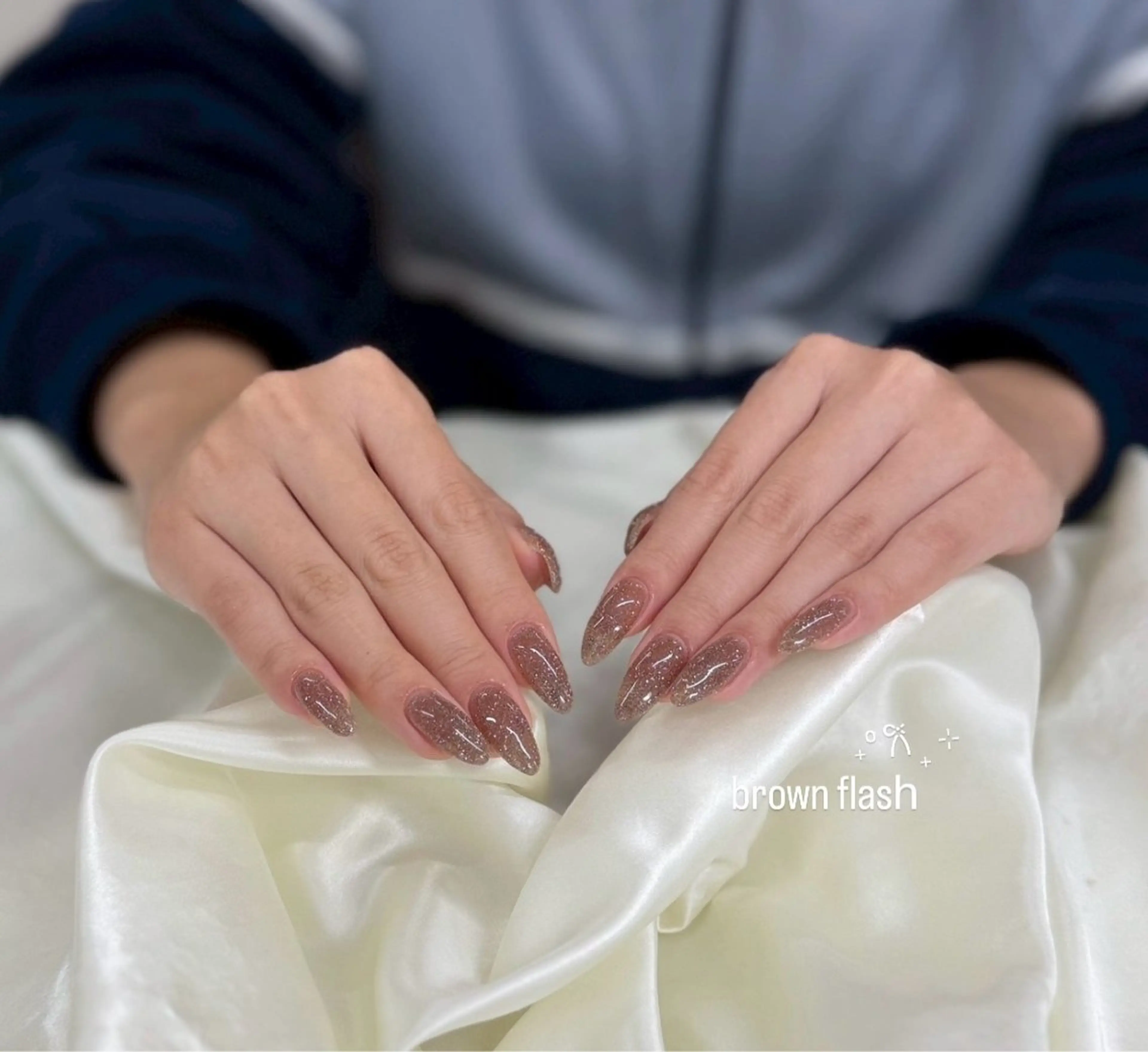 ネイル ブラウン フラッシュネイル ハンドネイル MoanaNail Manamiのネイルデザイン