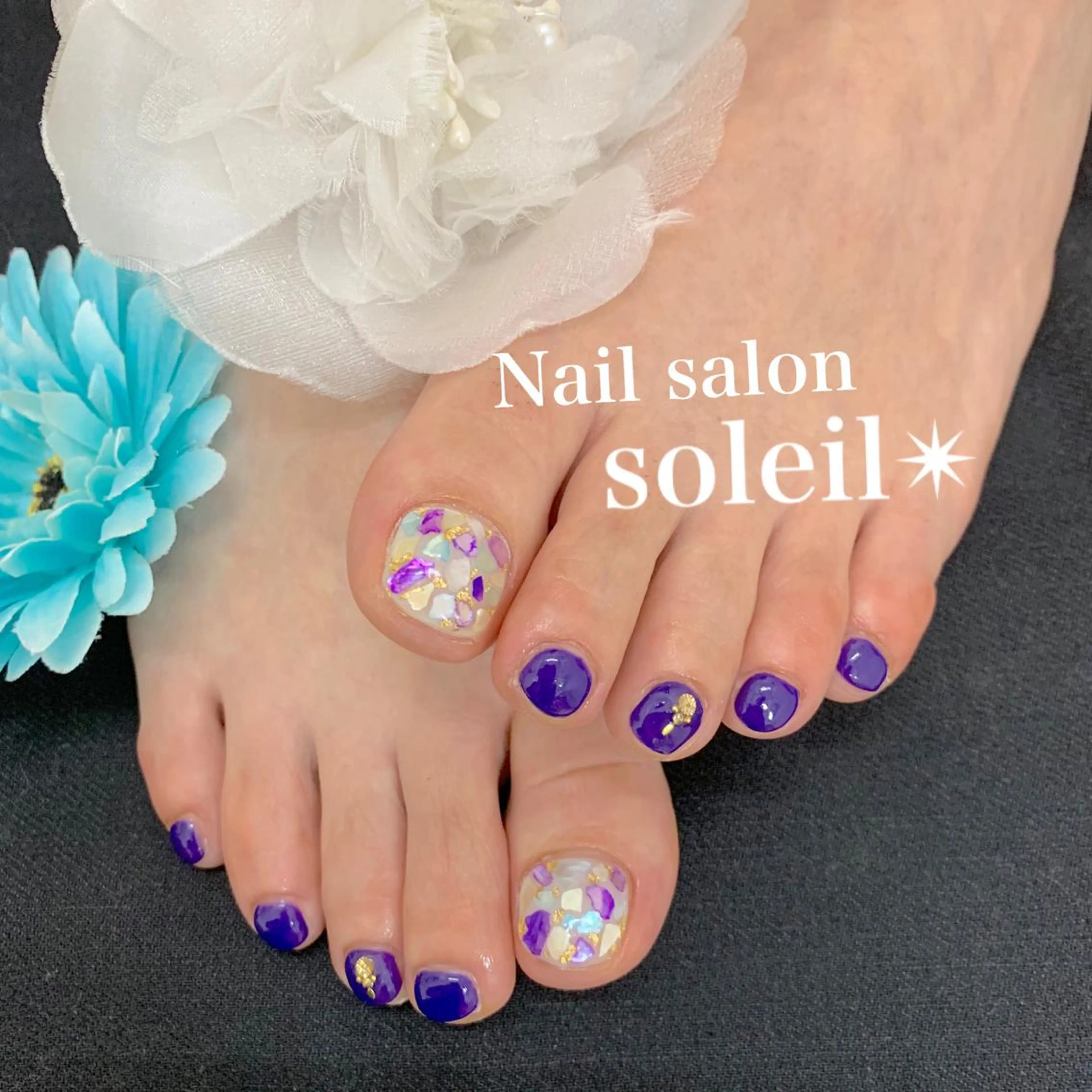 ネイル フットネイル 粟津 美紀のネイルデザイン