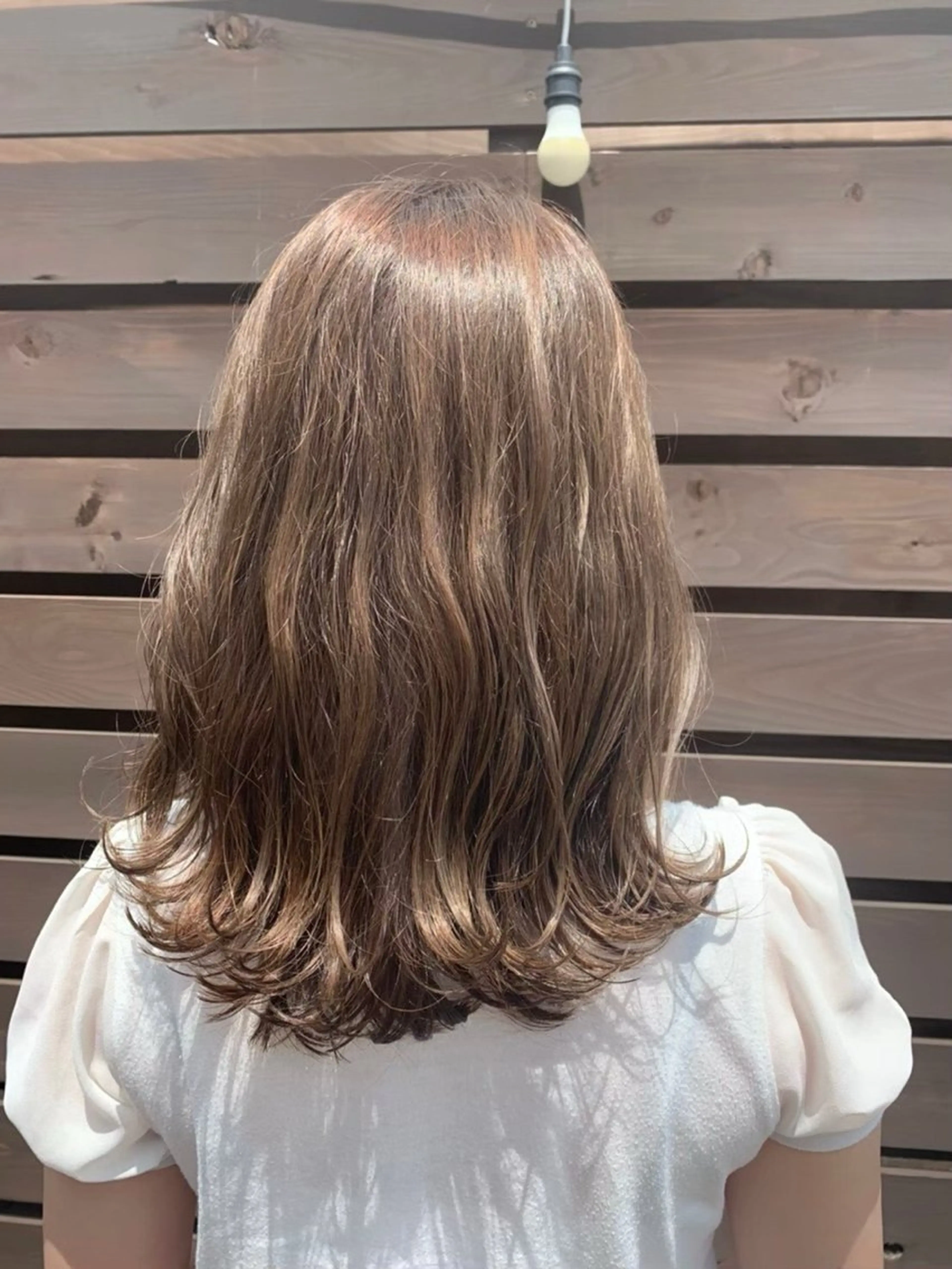 ミディアム カラー 栞南🌼/艶カラー/ 髪質改善/ナチュラルのヘアスタイル