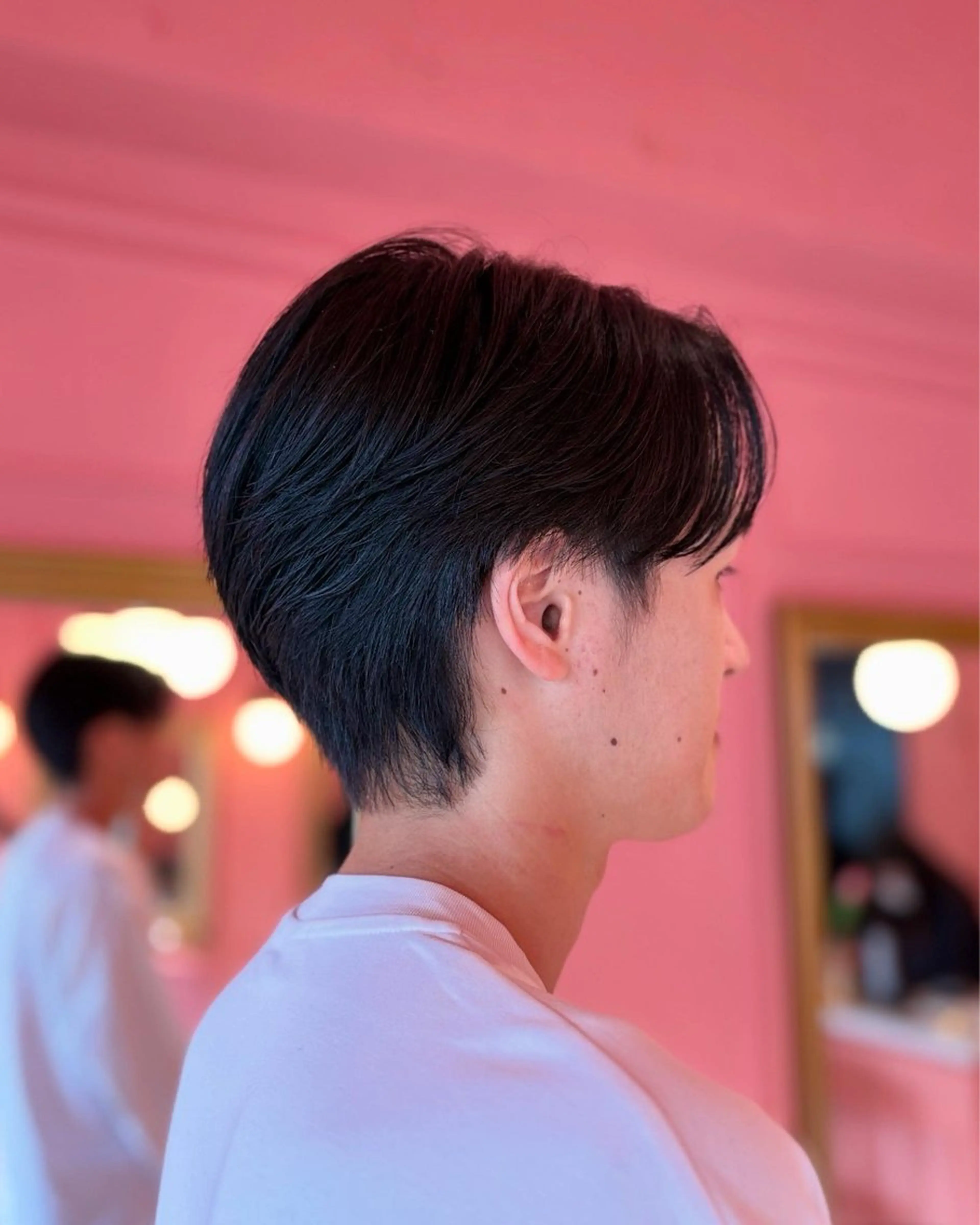 ショート メンズ センターパート 刈り上げ 樋口 花穂のヘアスタイル