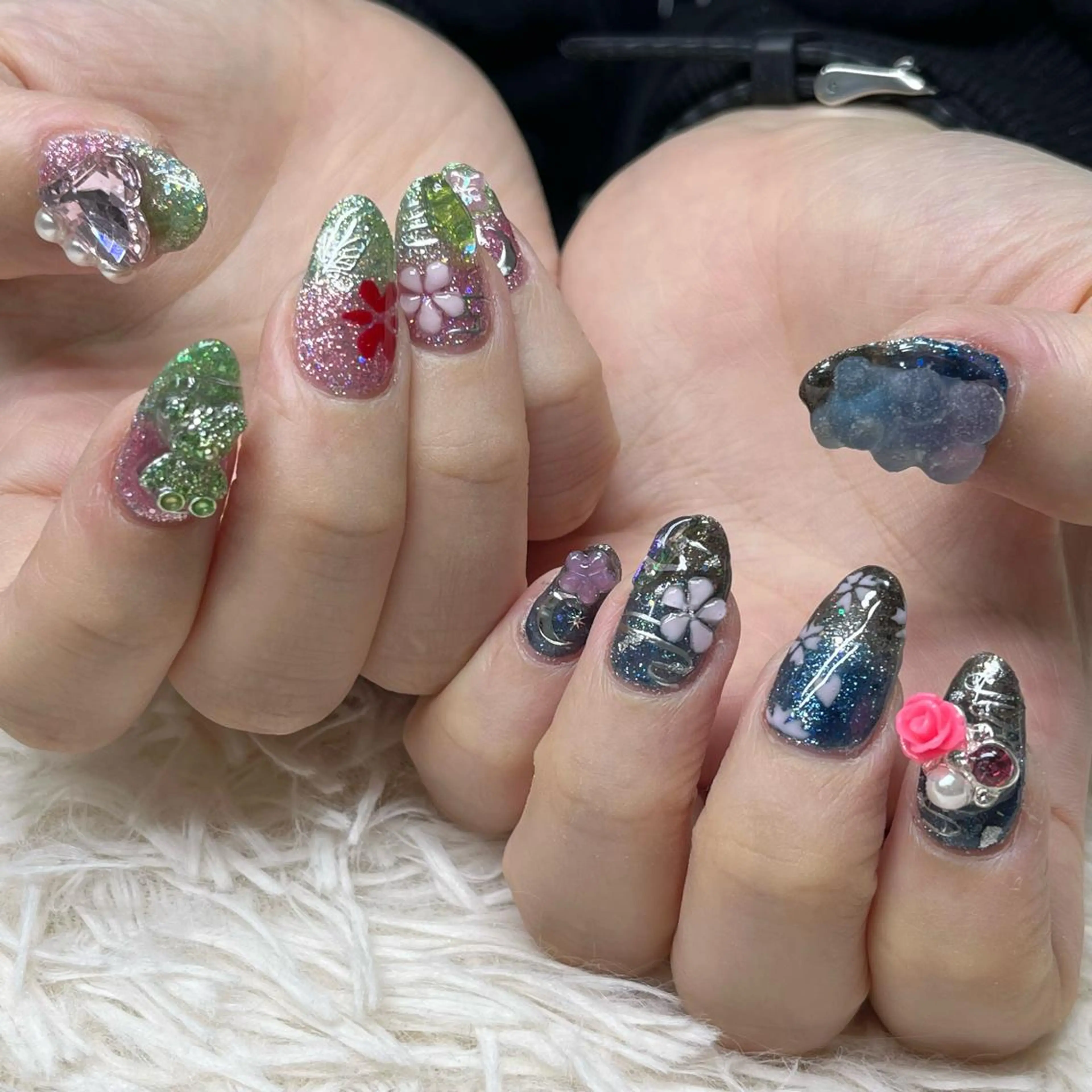 ネイル アートネイル クリアネイル フレンチネイル ジェルネイル ガラスフレンチ ハンドネイル 🐕‍🦺Yappy 💗A-tanのネイルデザイン