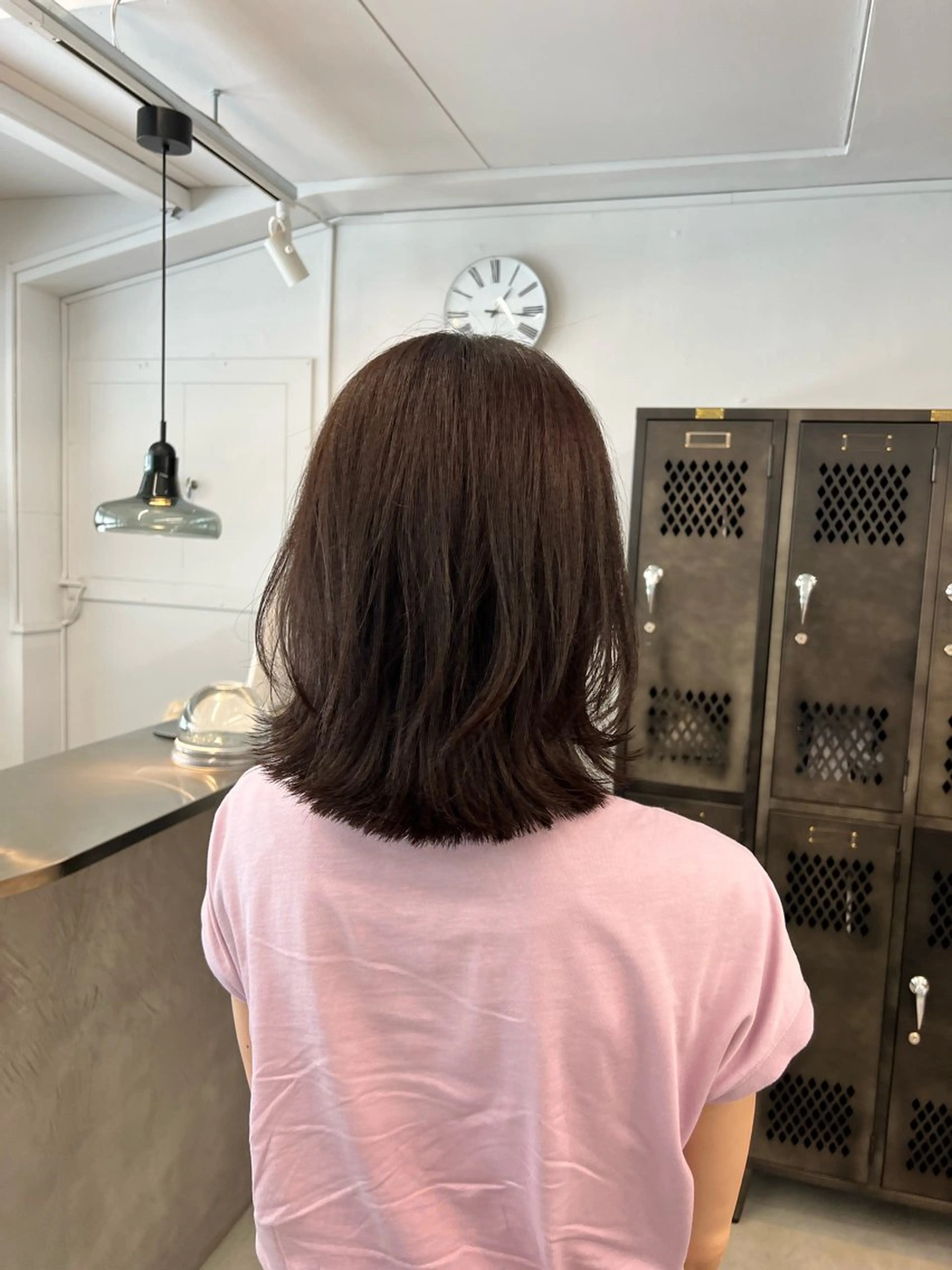 ミディアム カット ヘアカラー トリートメント INORI /フェイスレイヤーのヘアスタイル