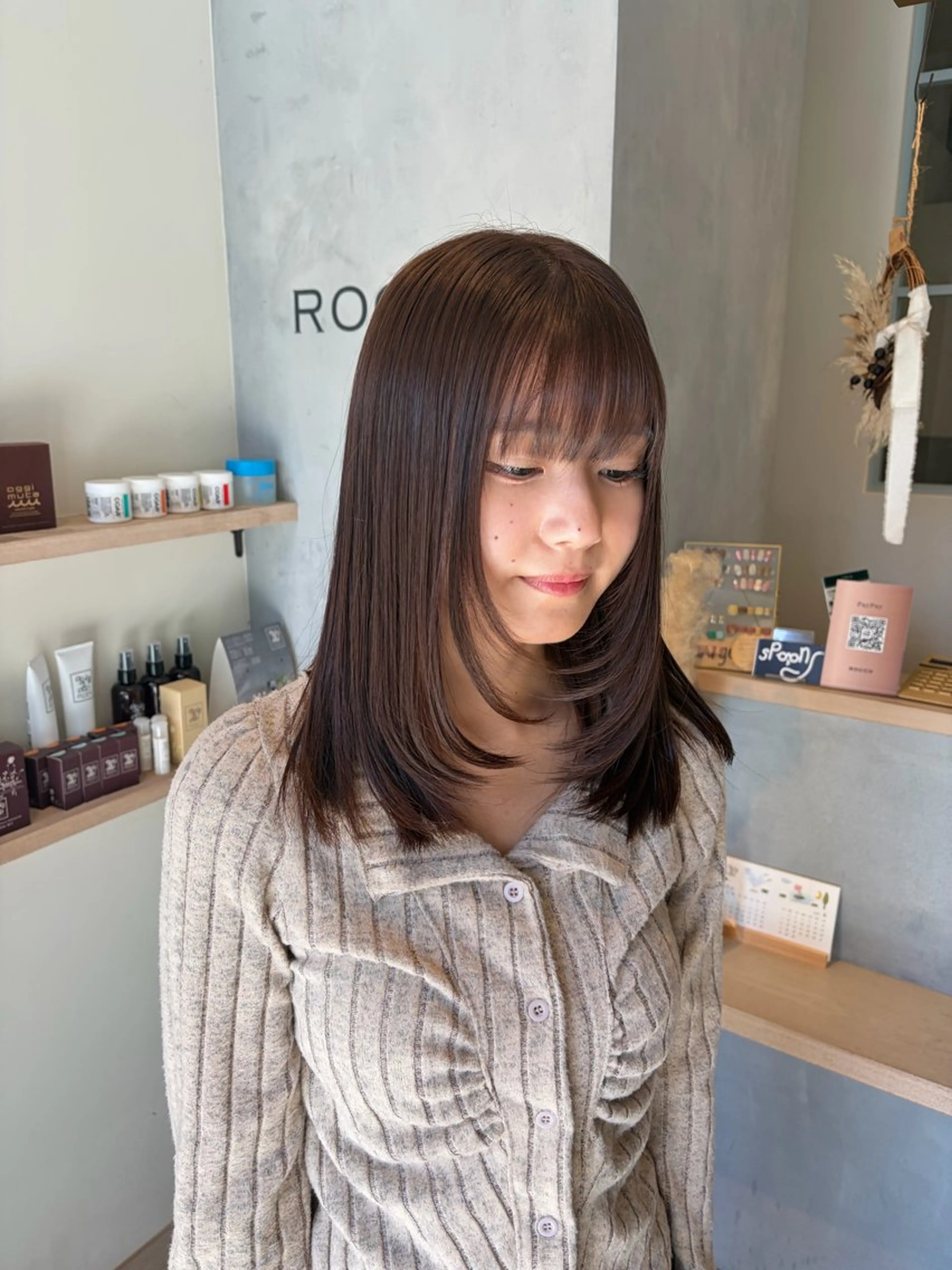 ミディアム ヘアカラー トリートメント アイナ ROCCOのヘアスタイル