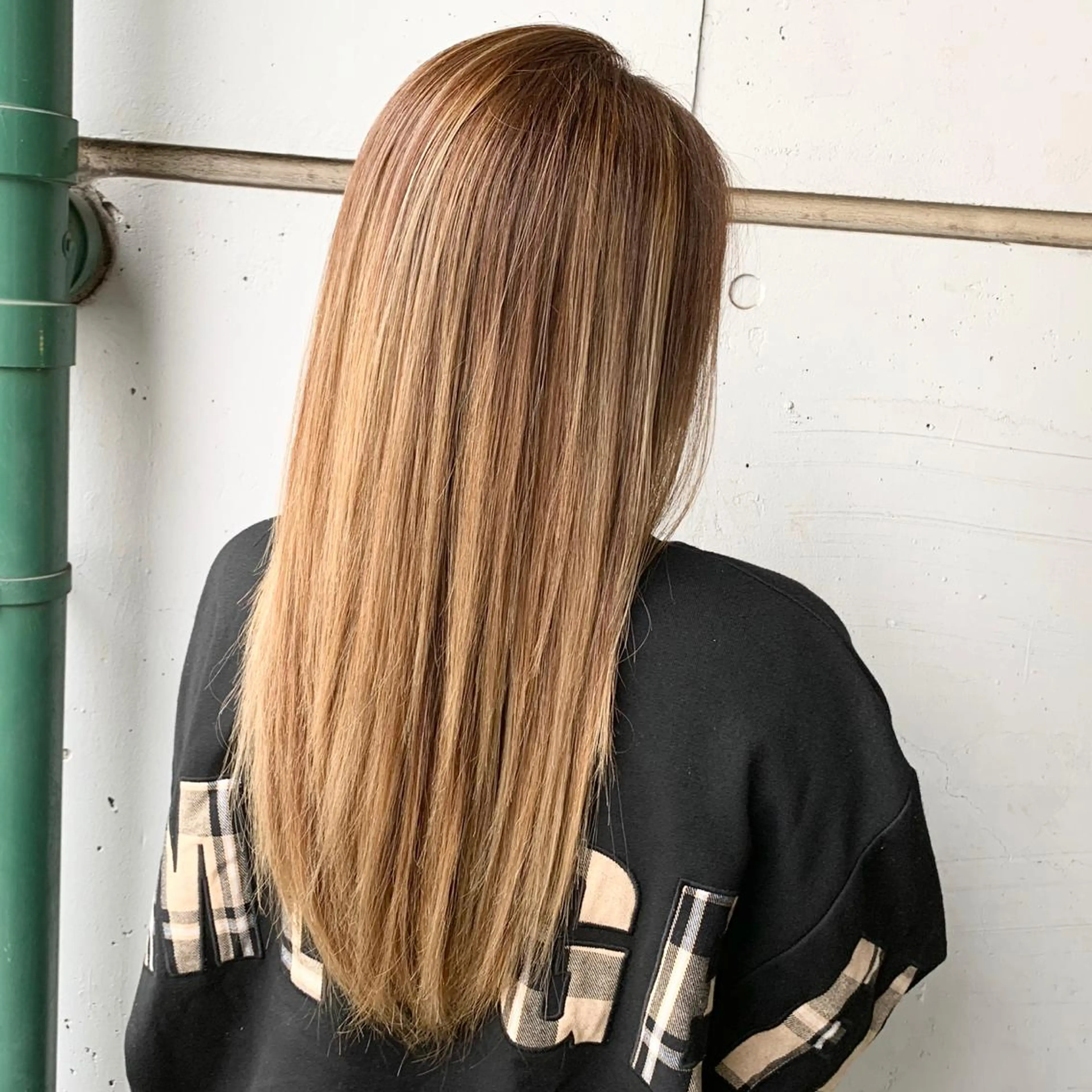 ロング カラー ハイライトカラー ハイライト トリートメント 原山 直人のヘアスタイル