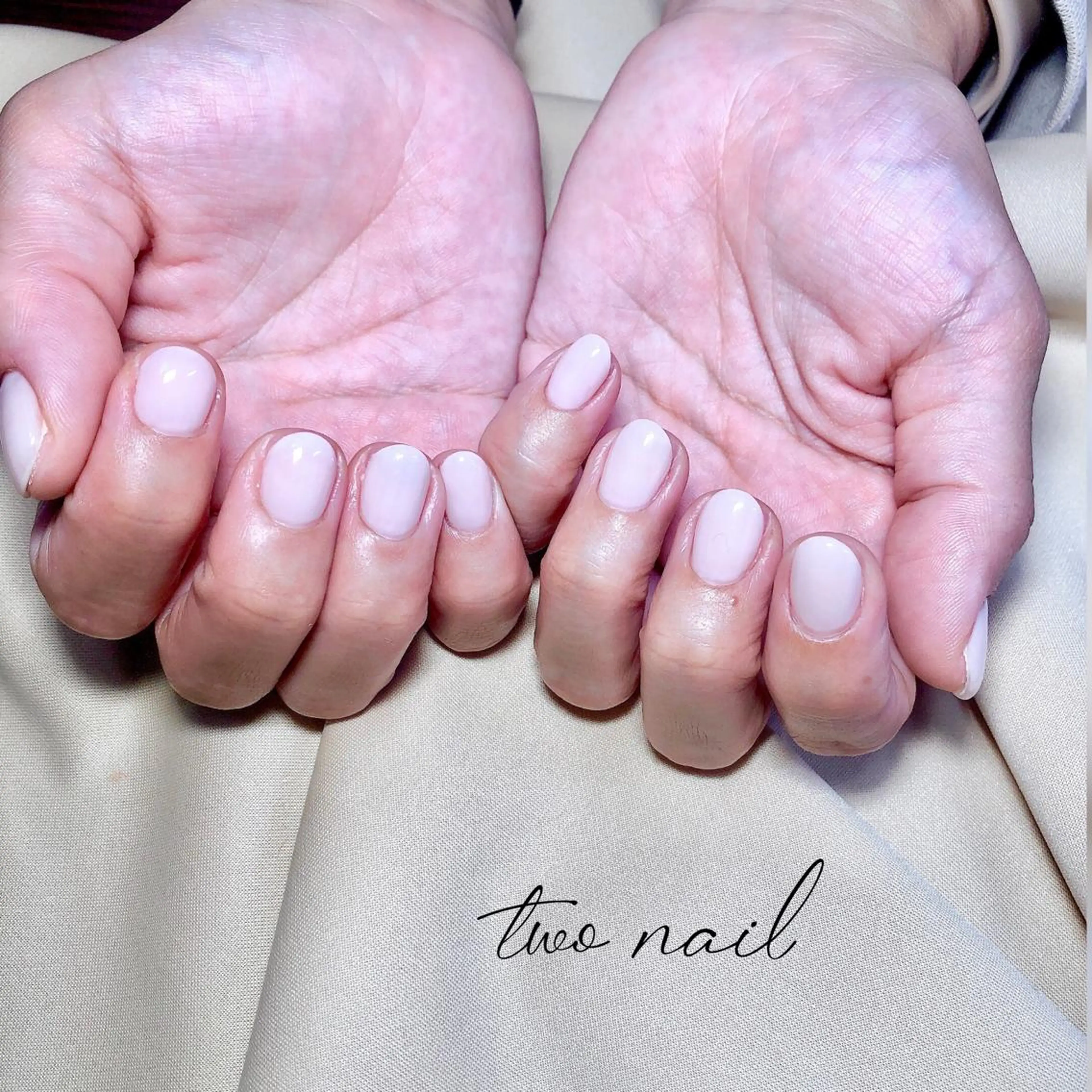 ネイル アートネイル フットネイル ハート ニュアンスネイル ホワイト ハンドネイル two nailのネイルデザイン