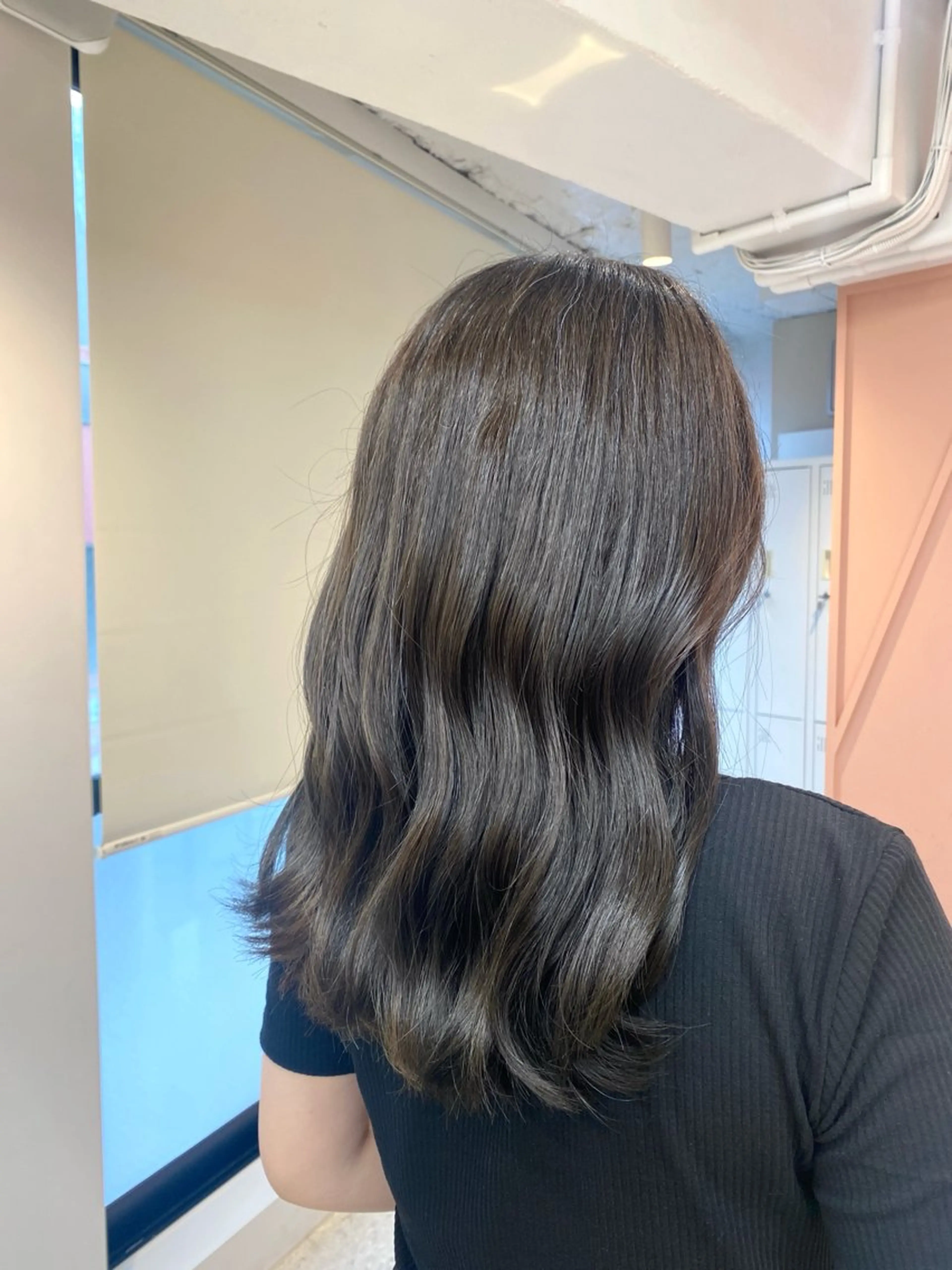 カラー グレージュ オリーブグレージュ オリーブグレー a. ririのヘアスタイル