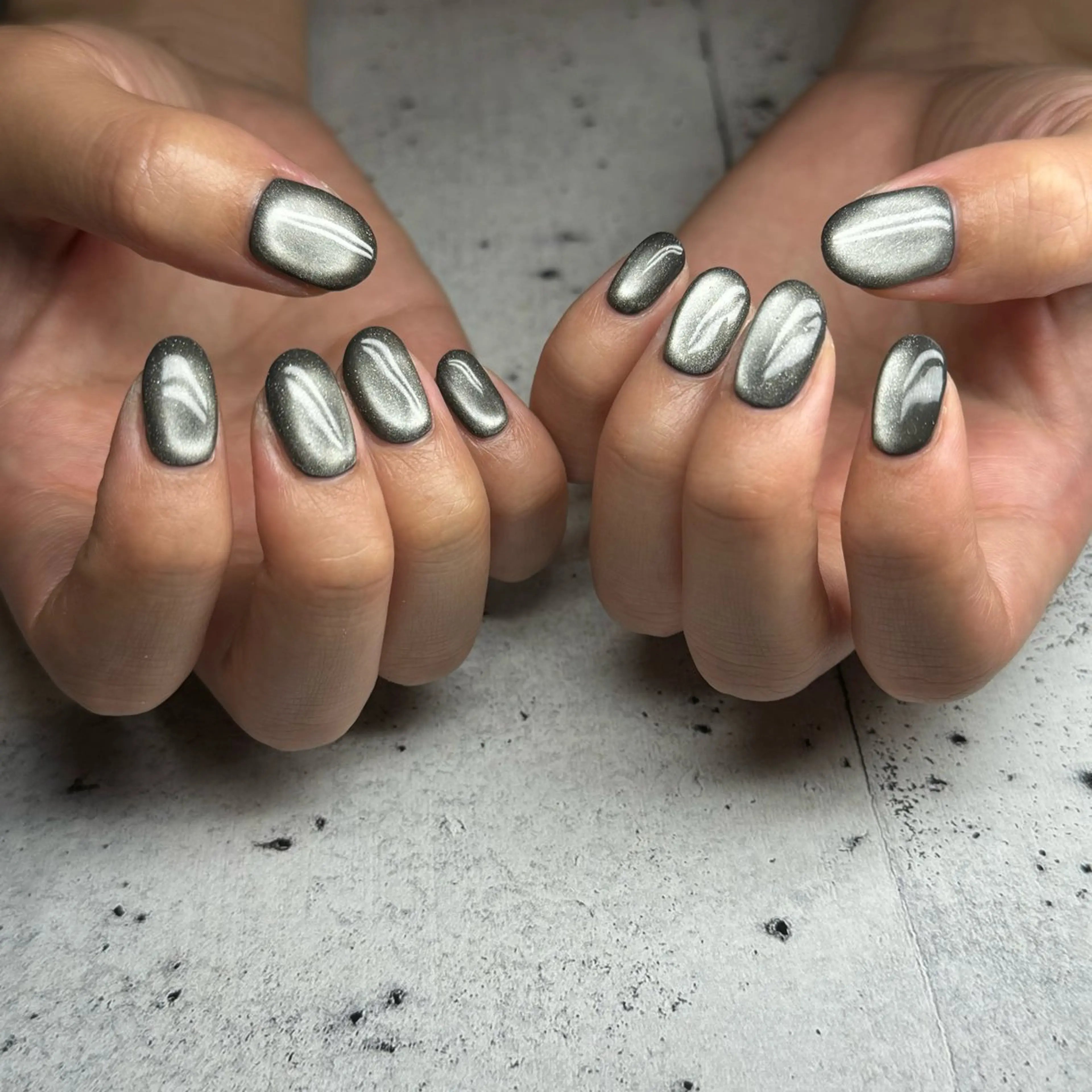 ネイル マグネットネイル ハンドネイル 𝐫𝐚𝐢 𝐧𝐚𝐢𝐥の眉毛・アイブロウイメージ