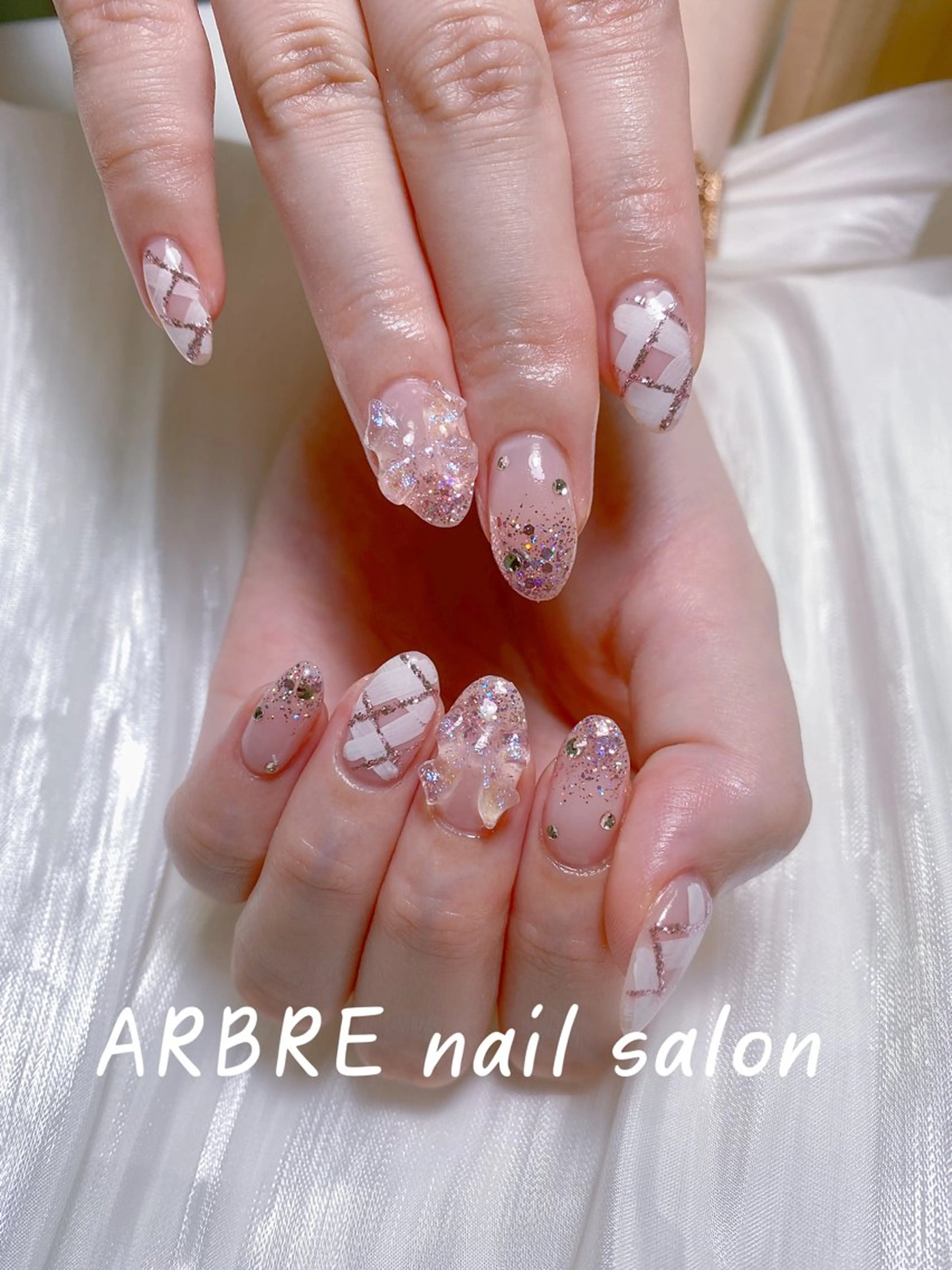 ネイル ARBRE nailsalonのネイルデザイン