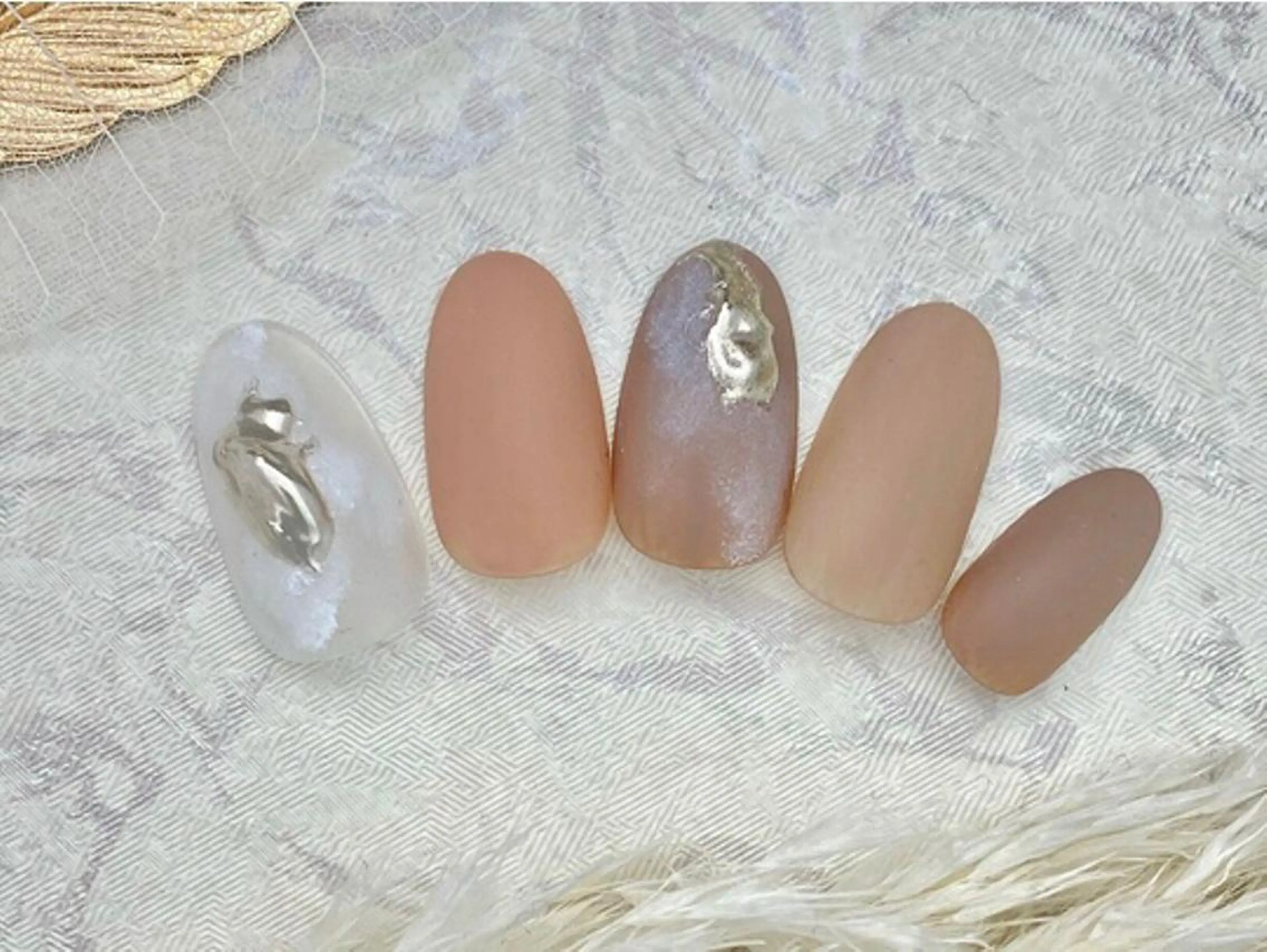 ネイル マットネイル シンプルネイル emu nail所属・emunail あやかのネイルデザイン