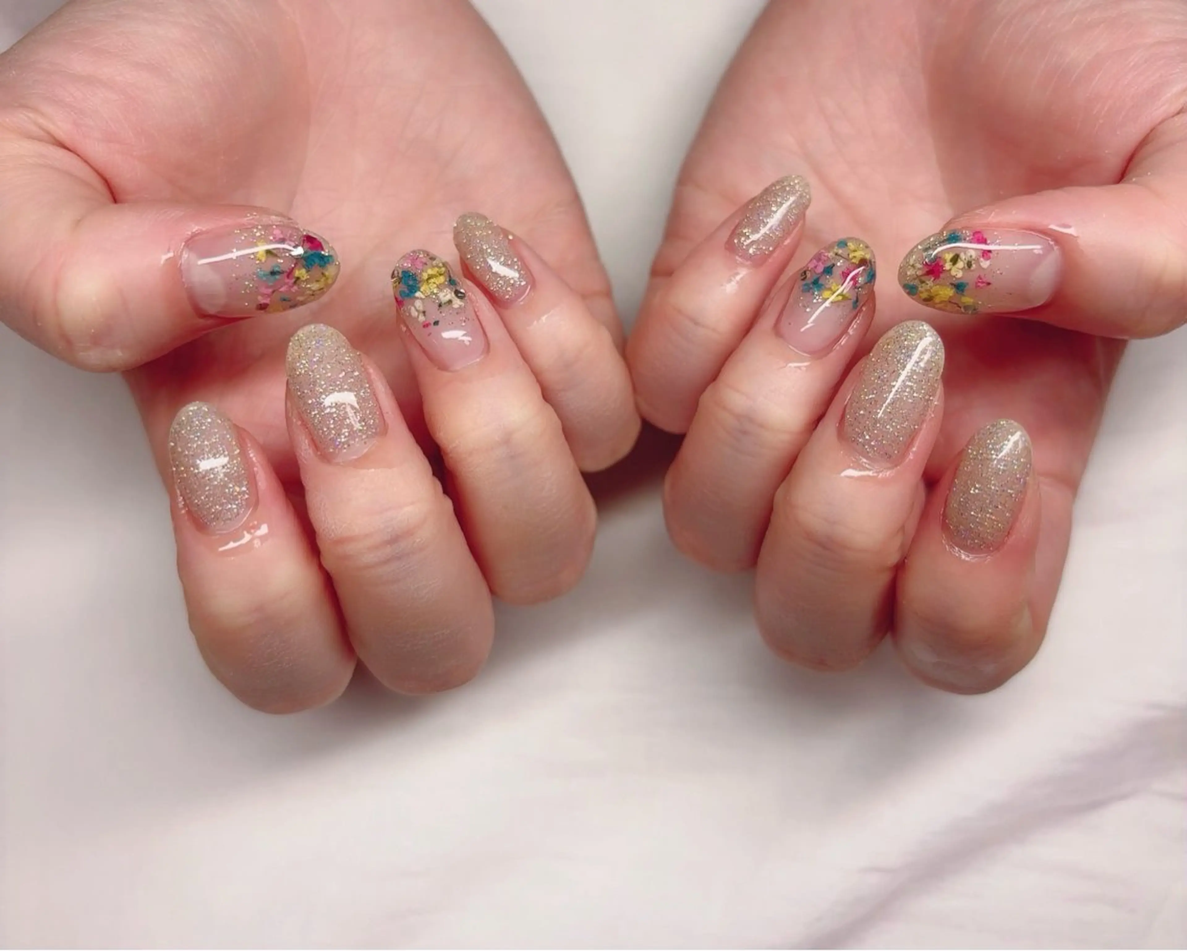 ネイル フラッシュネイル ラメ(グリッター) 春ネイル NailbyN所属・Nail_by N1のネイルデザイン