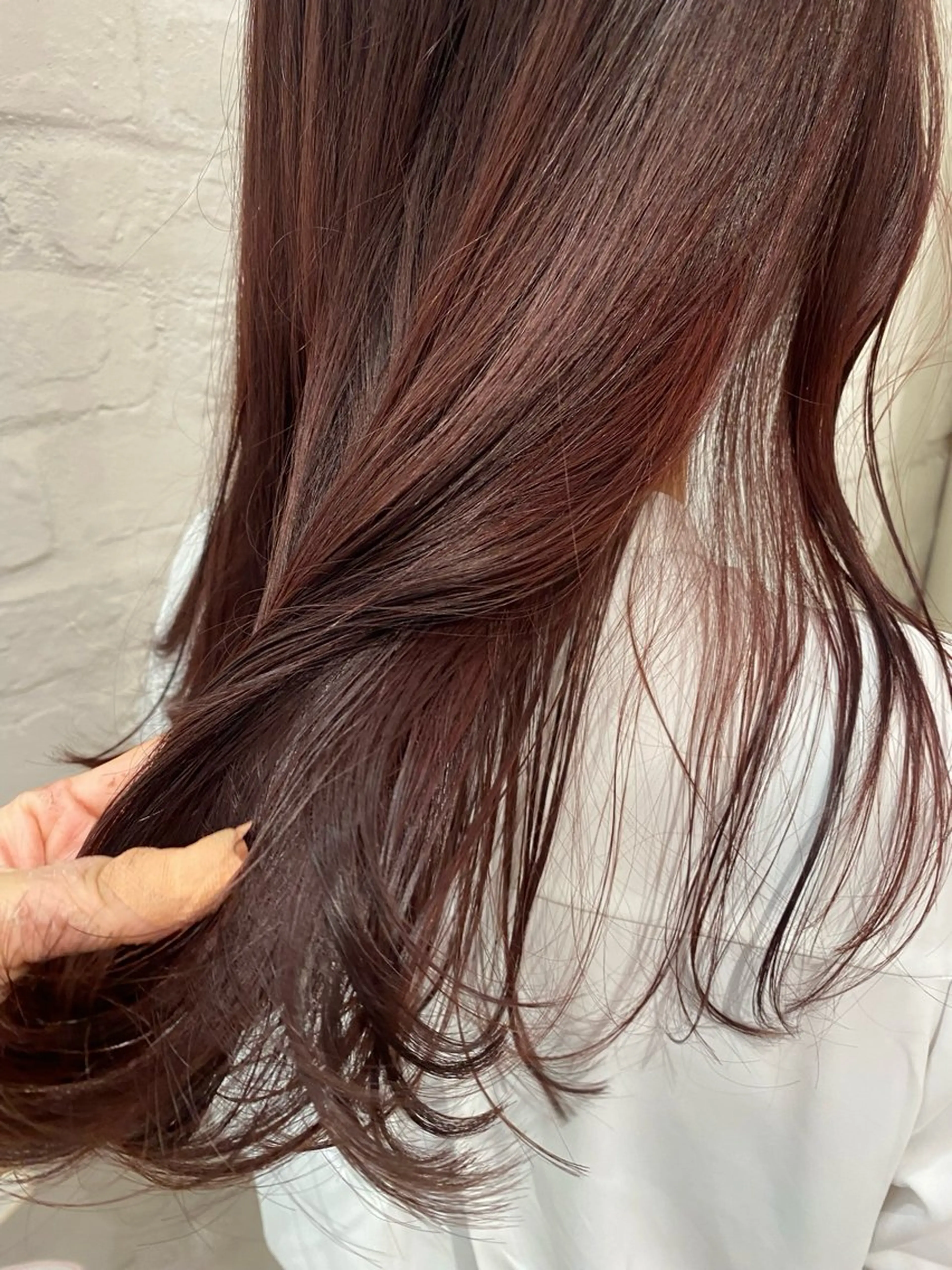 ロング 🍂透明感ベージュ カラー🍂森部杏菜のヘアスタイル