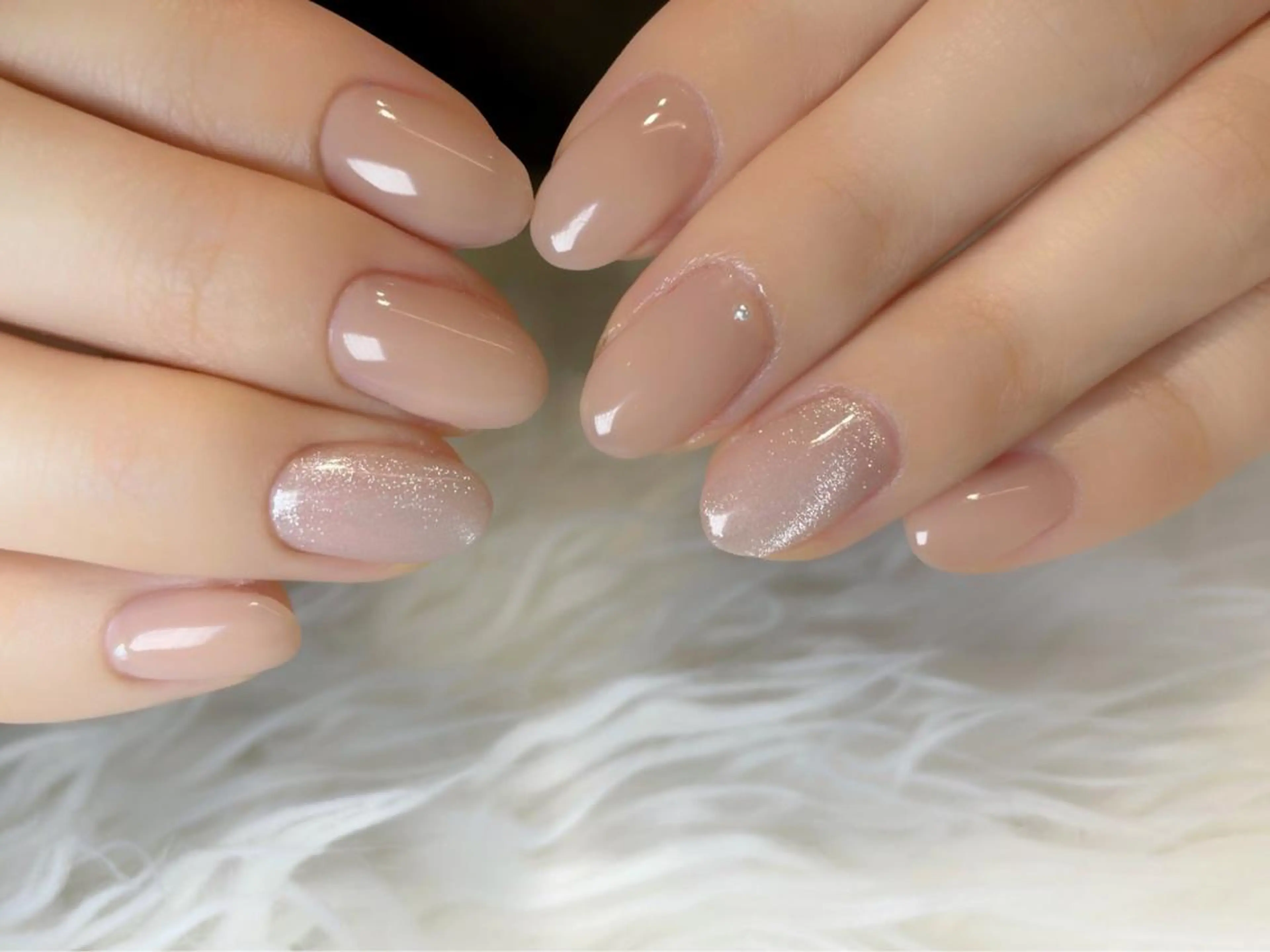 【オフなし】艶ワンカラー•艶グラデーションの写真