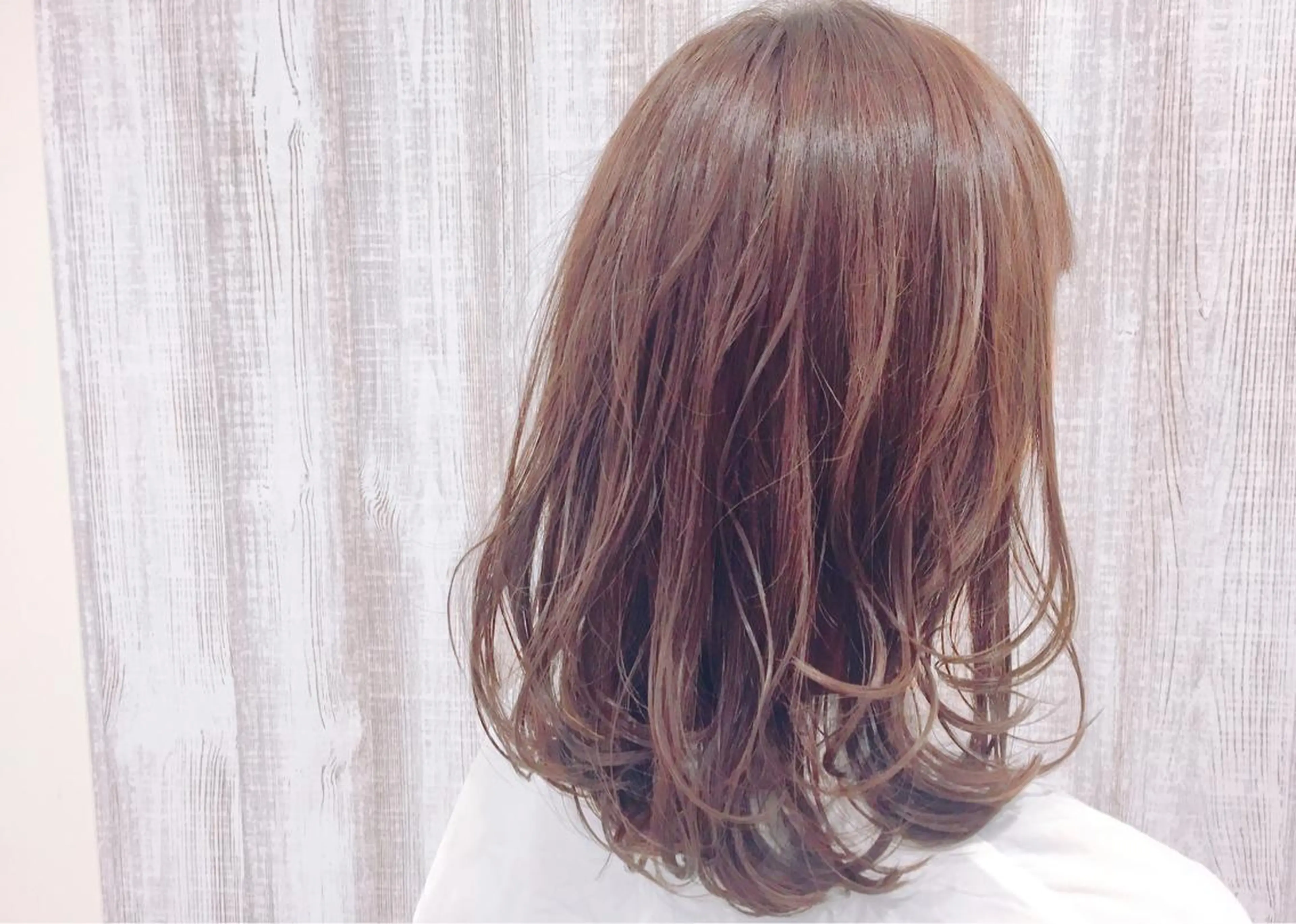 ミディアム カラー ヘアアレンジ アッシュ ベージュカラー 透明感♡︎♡︎ 佐々木早苗のヘアスタイル