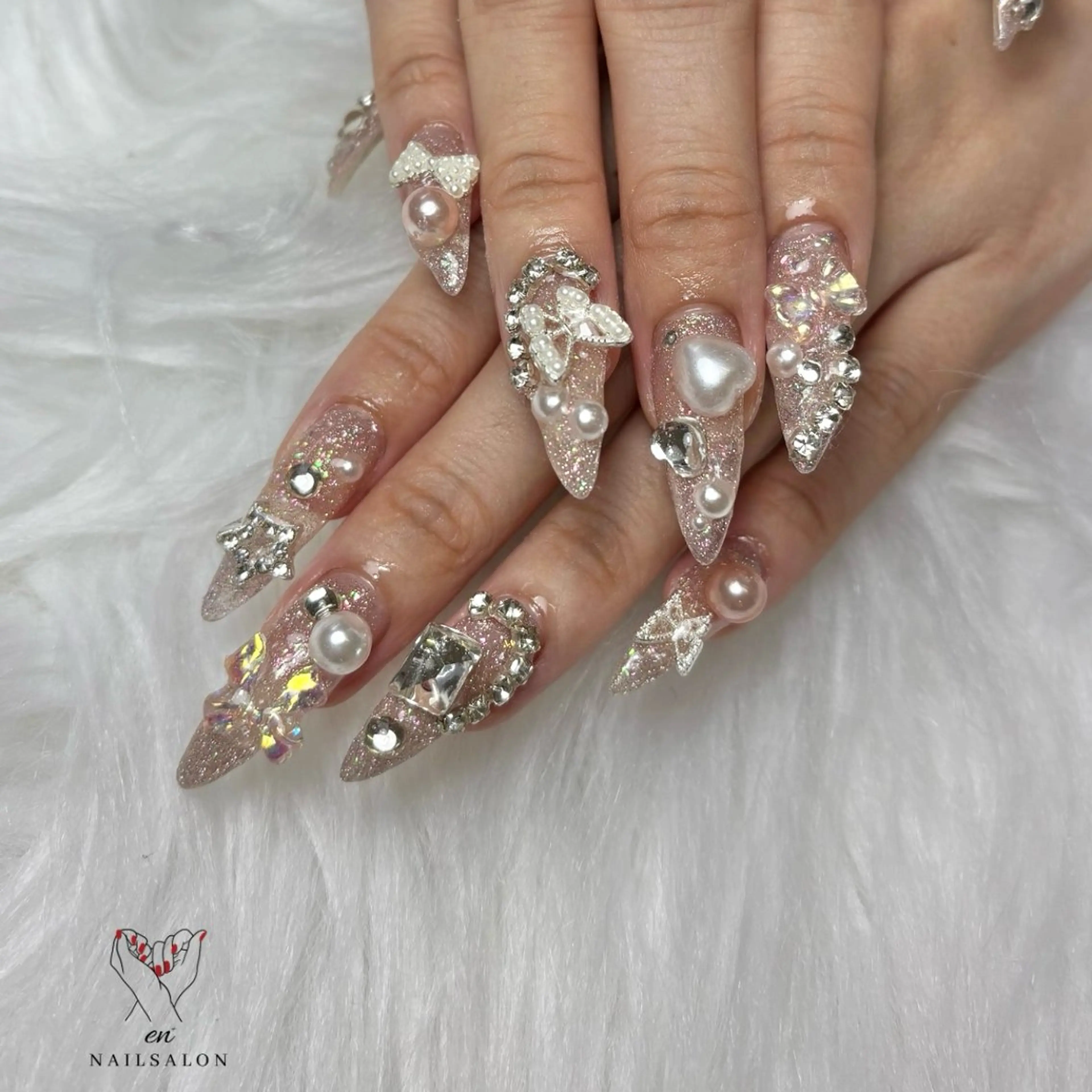 ネイル ハンドネイル NAILSALON en+所属・NAILSALON en+沖縄市美原のネイルデザイン