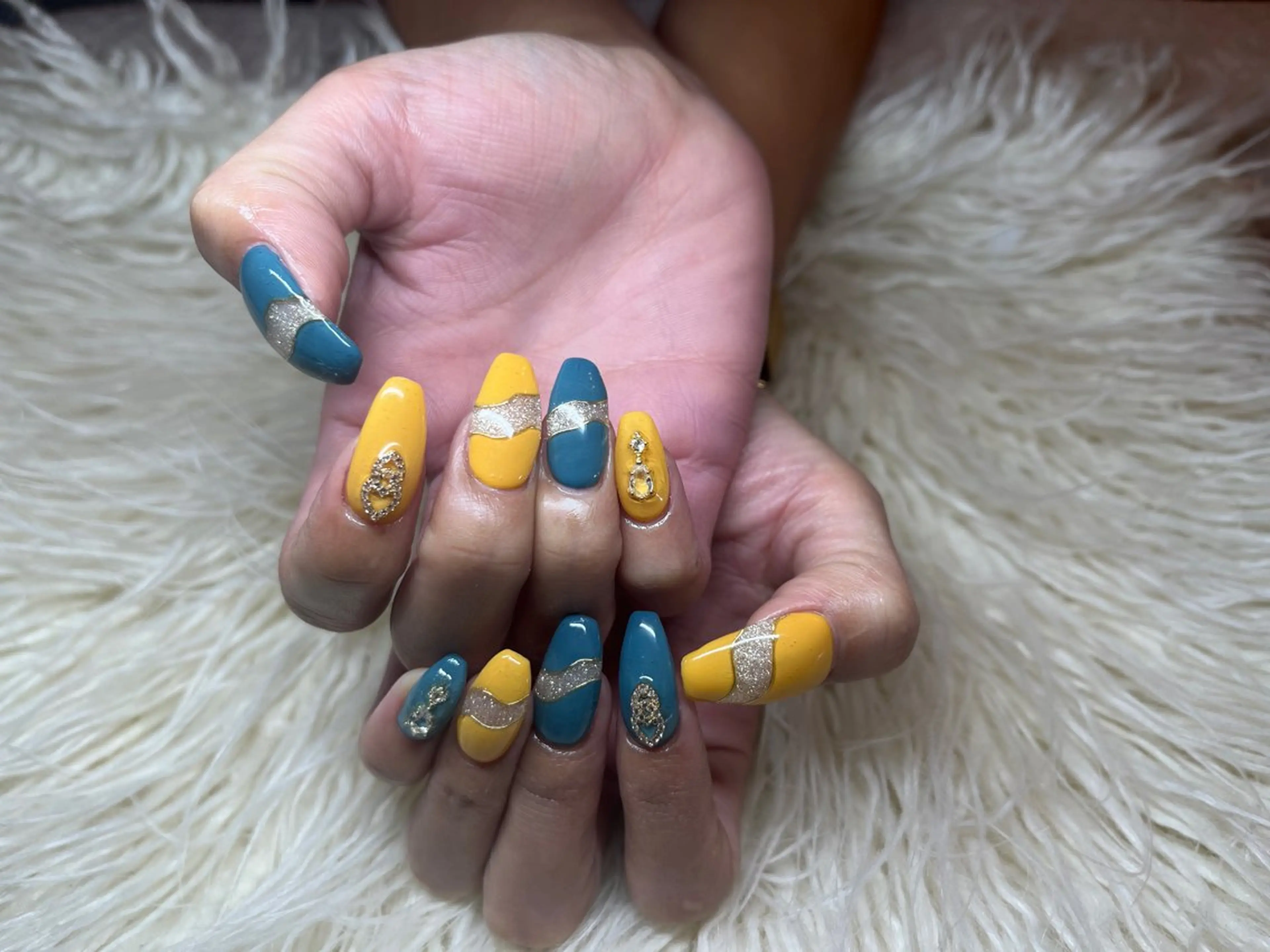 ネイル ハンドネイル フットネイル Nail salon LuaRのネイルデザイン