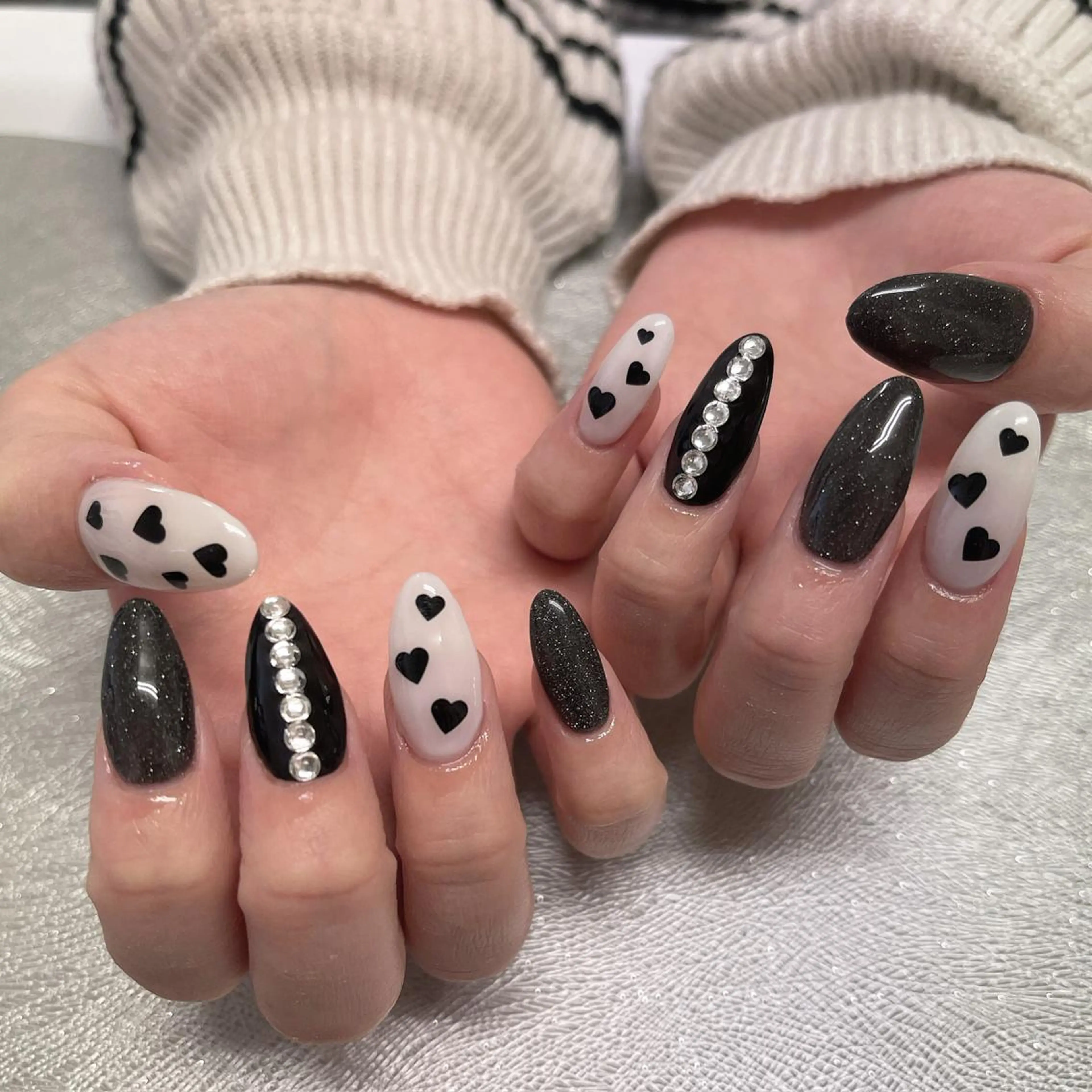 《オフなし》持ち込みデザイン アート片手2~3本までの写真