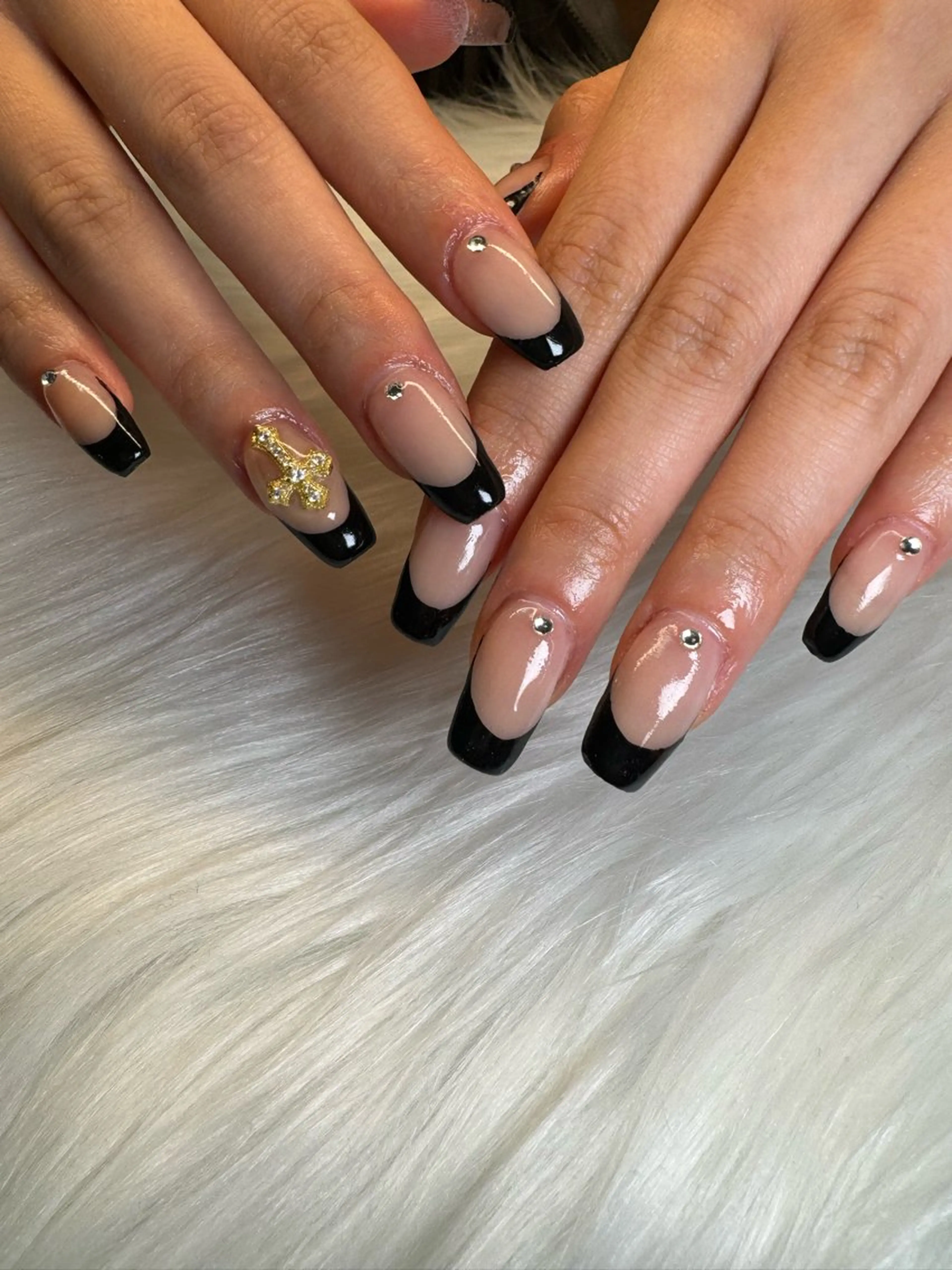 ネイル ハンドネイル YOUTH nails waxing所属・YOUTH natsumiのネイルデザイン