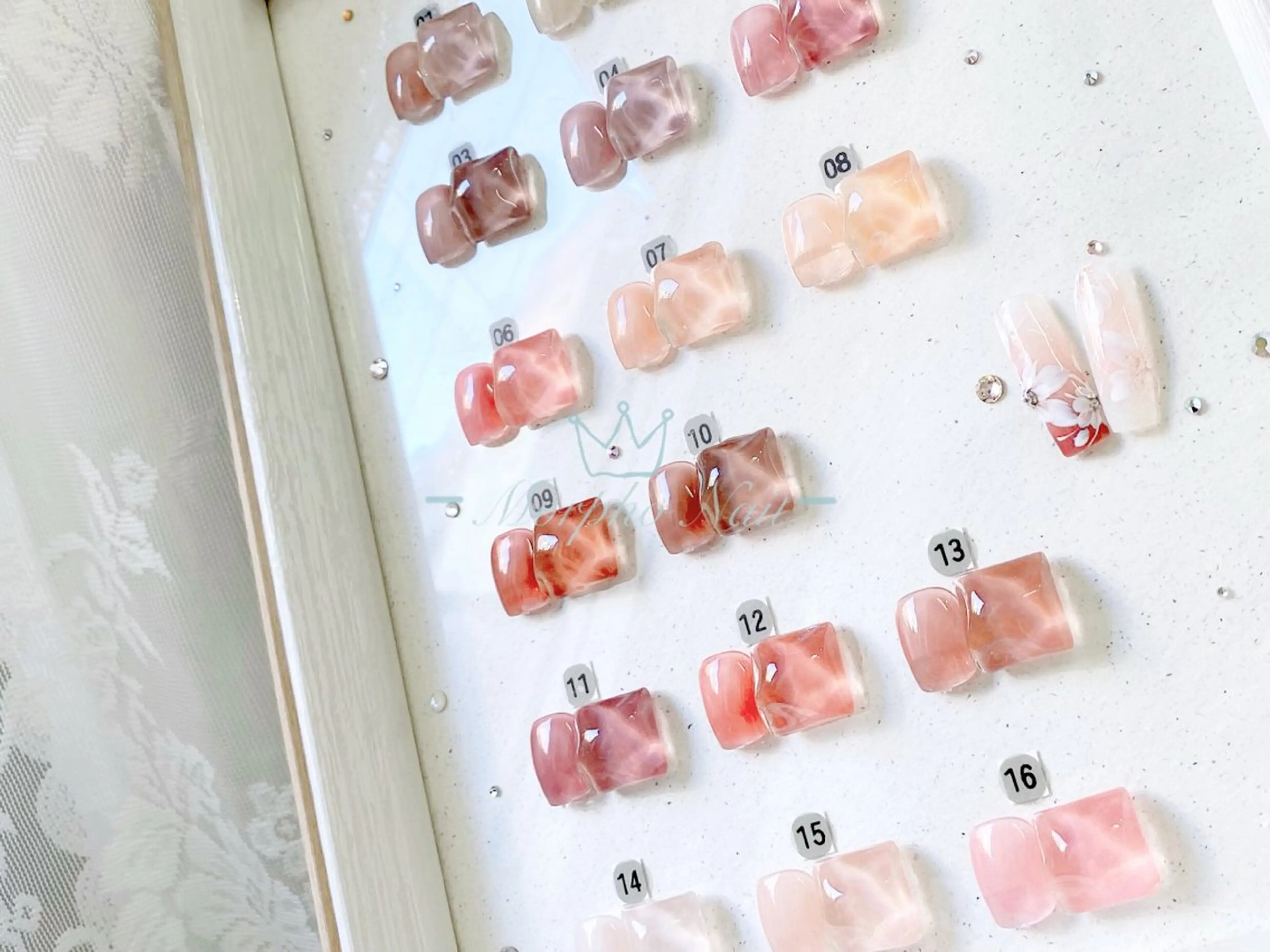 ネイル 長さ出し ジェルネイル キラキラネイル 大理石ネイル(マーブル) ニュアンスネイル ハンドネイル Morpho nailのネイルデザイン