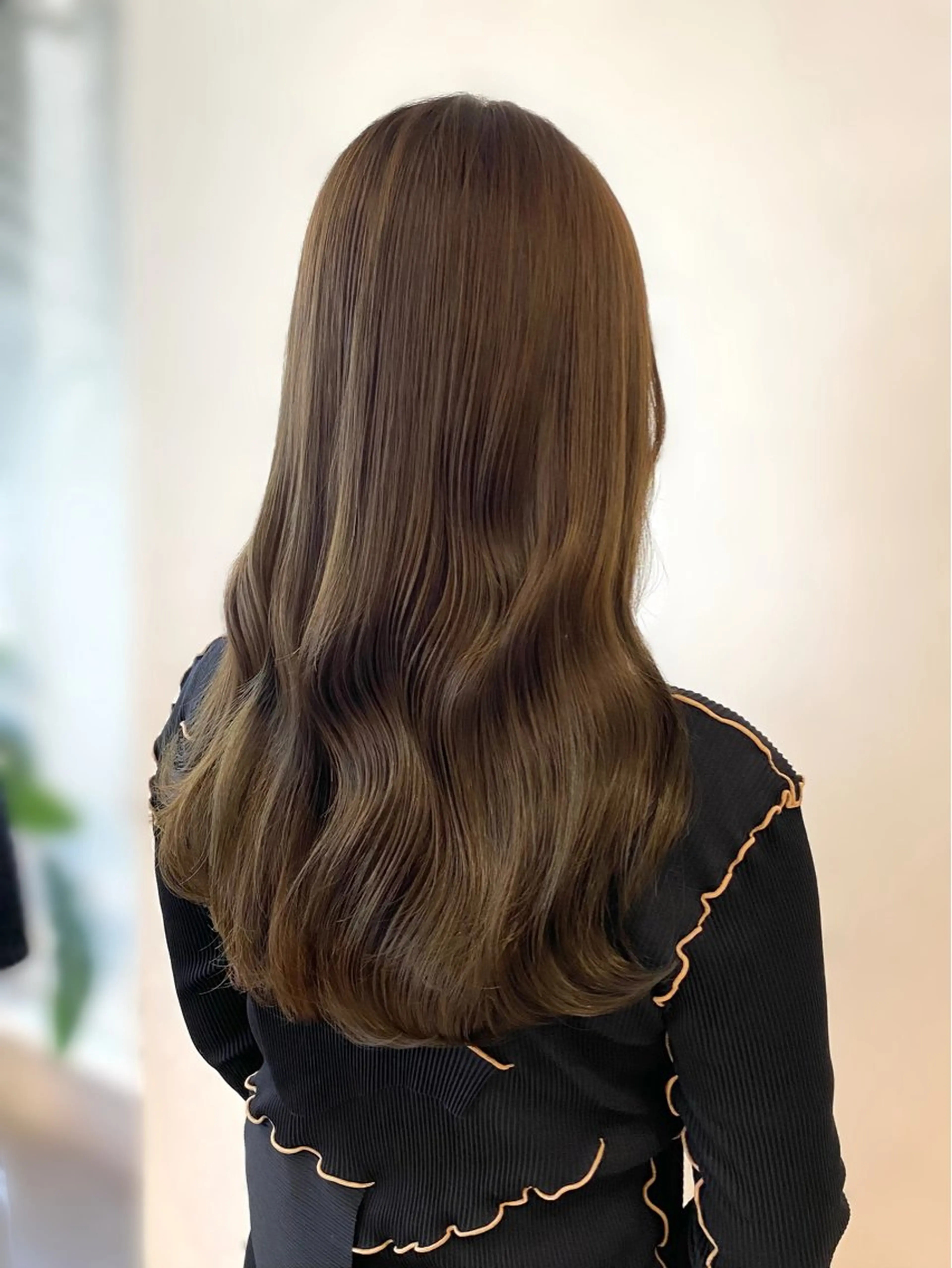 セミロング カラー ベージュカラー オリーブベージュ 🌿レイヤー赤み消し 🌿西村拓也のヘアスタイル