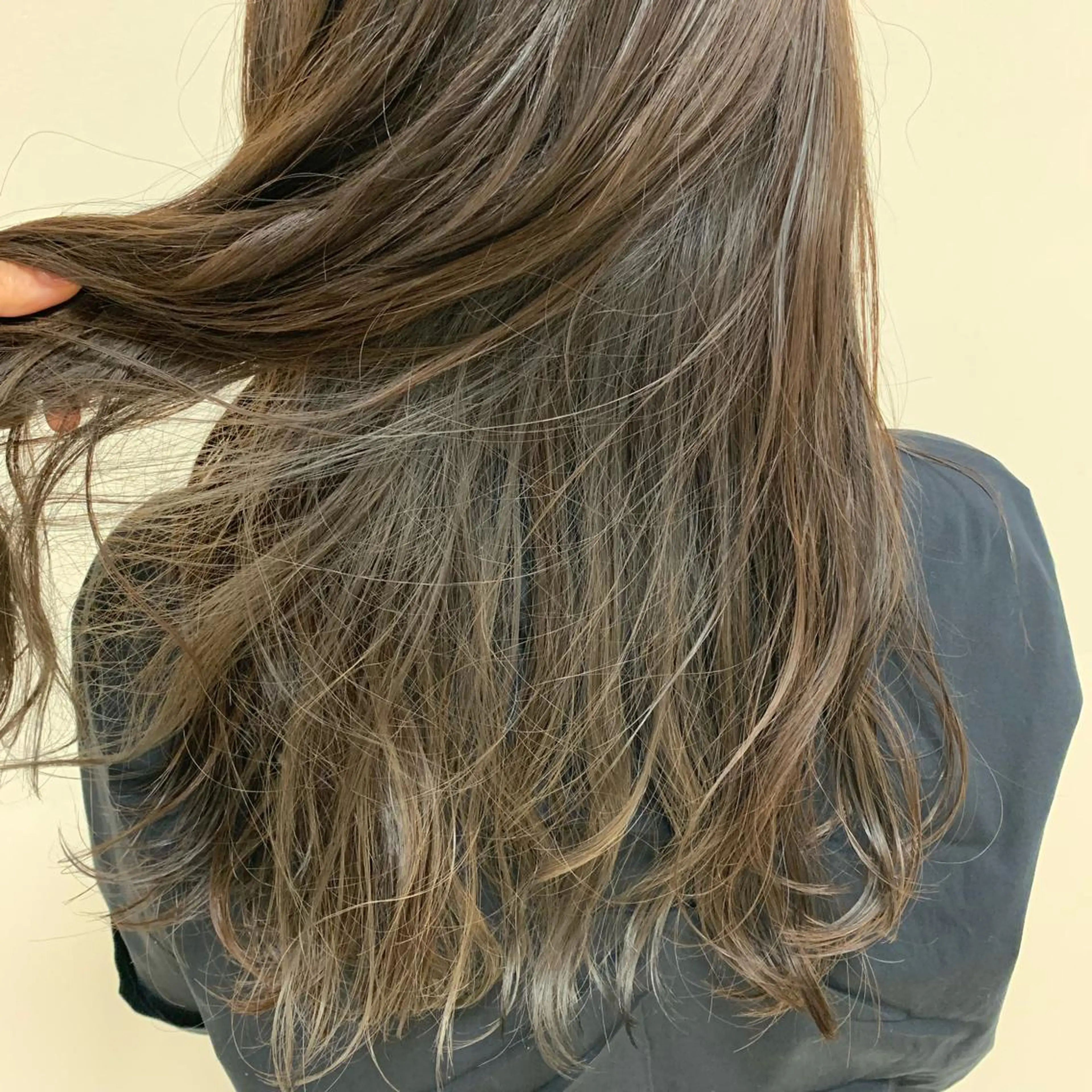 ロング カラー ヘアアレンジ ヘアカラー トリートメント 【Sweep】おじま のぞみのヘアスタイル