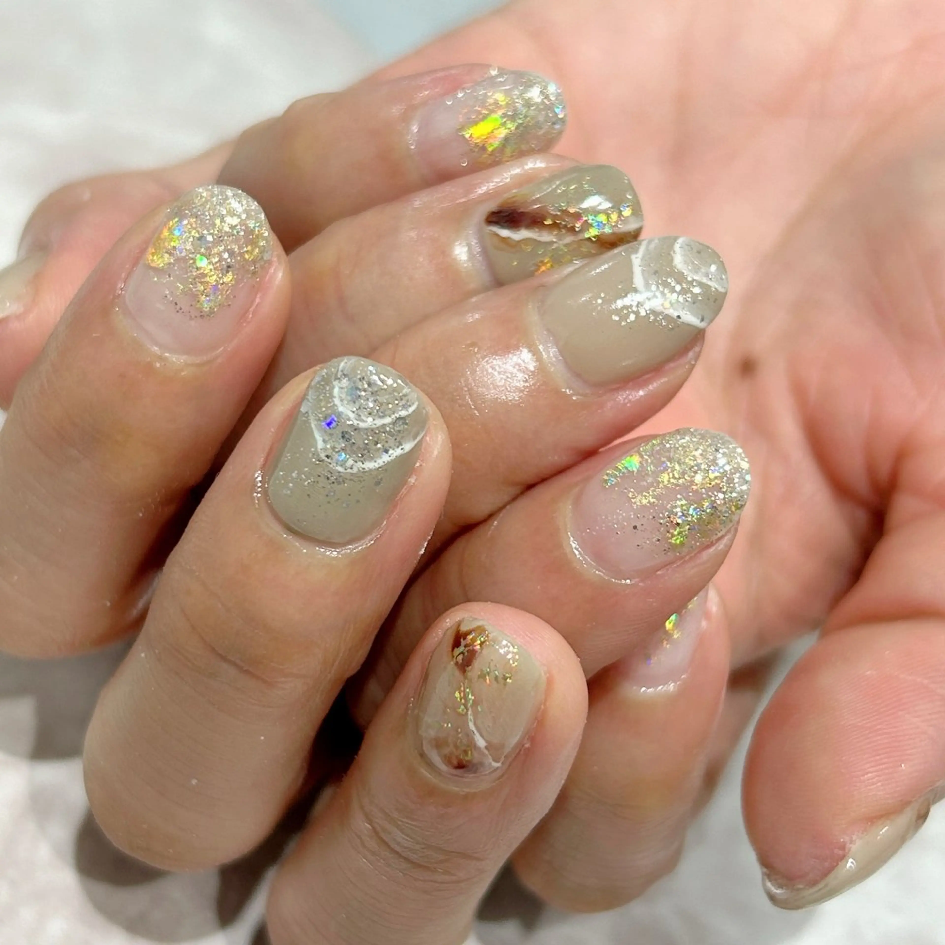 ネイル はあとねいる筑紫口店 Hitomiのネイルデザイン