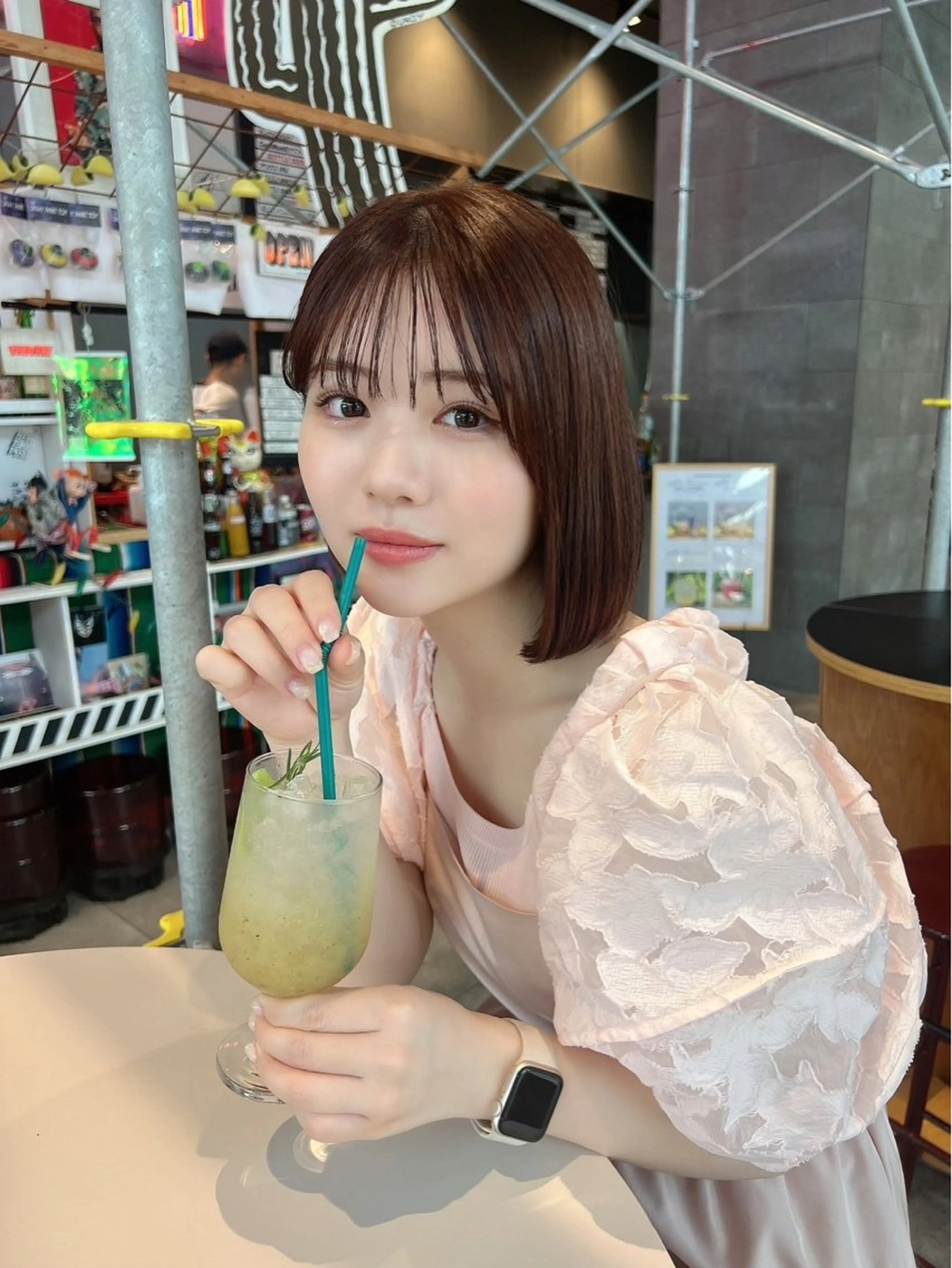 ミディアム Wisteria所属・美髪特化✨ 伊織✨縮毛矯正✨のヘアスタイル