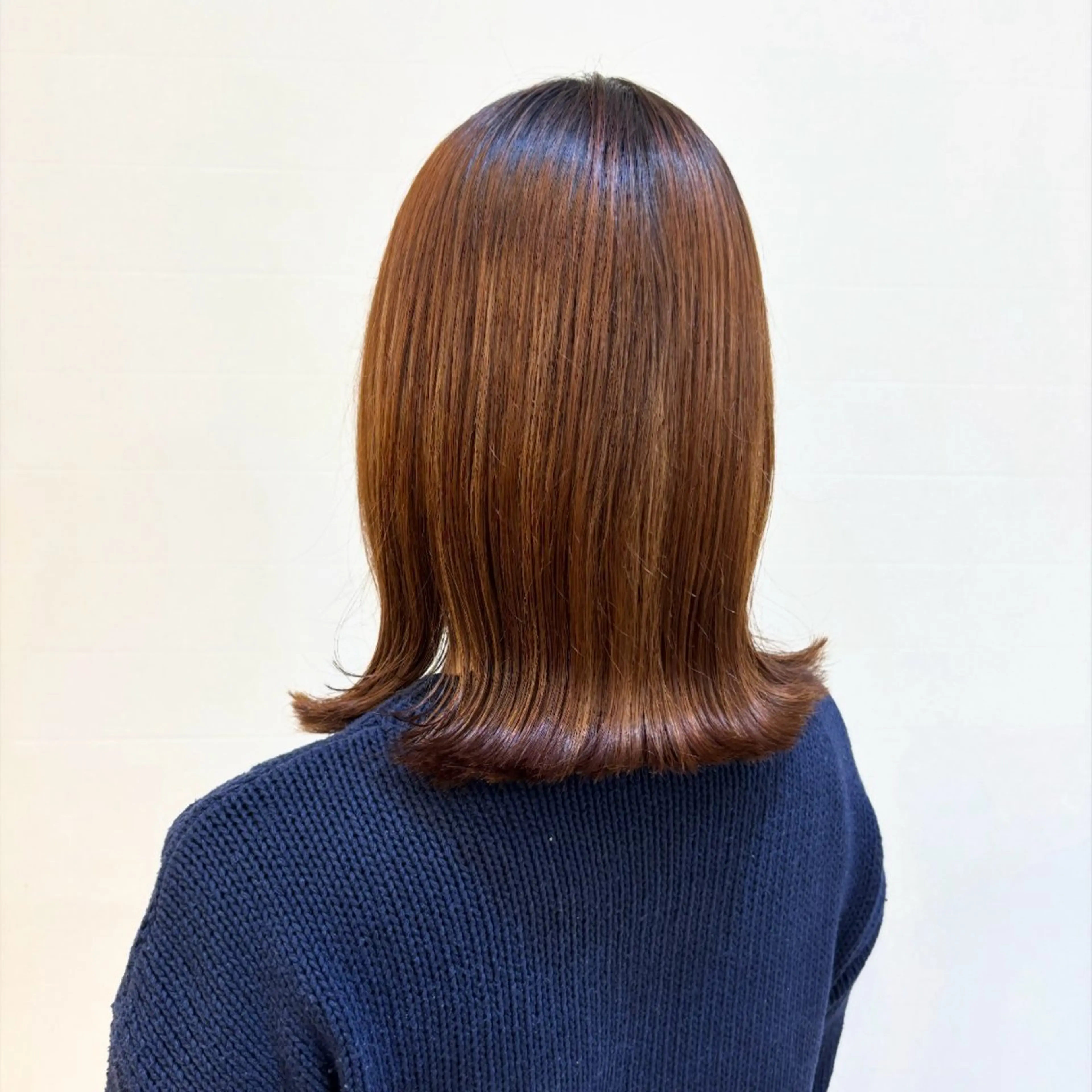 ミディアム 切りっぱなしボブ ボブ 加藤 くるみのヘアスタイル