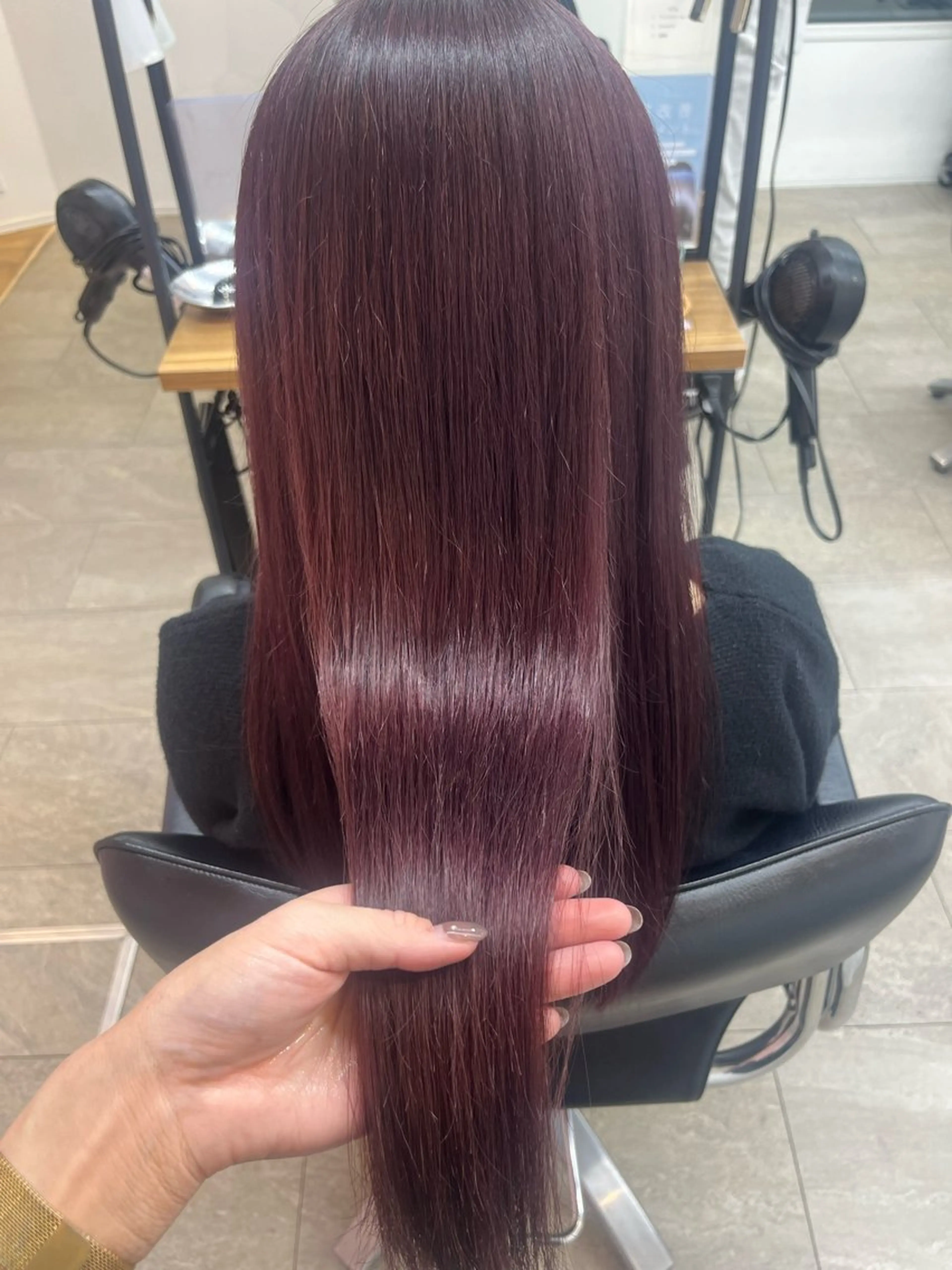 カラー カシス kitagawa mayuのヘアスタイル