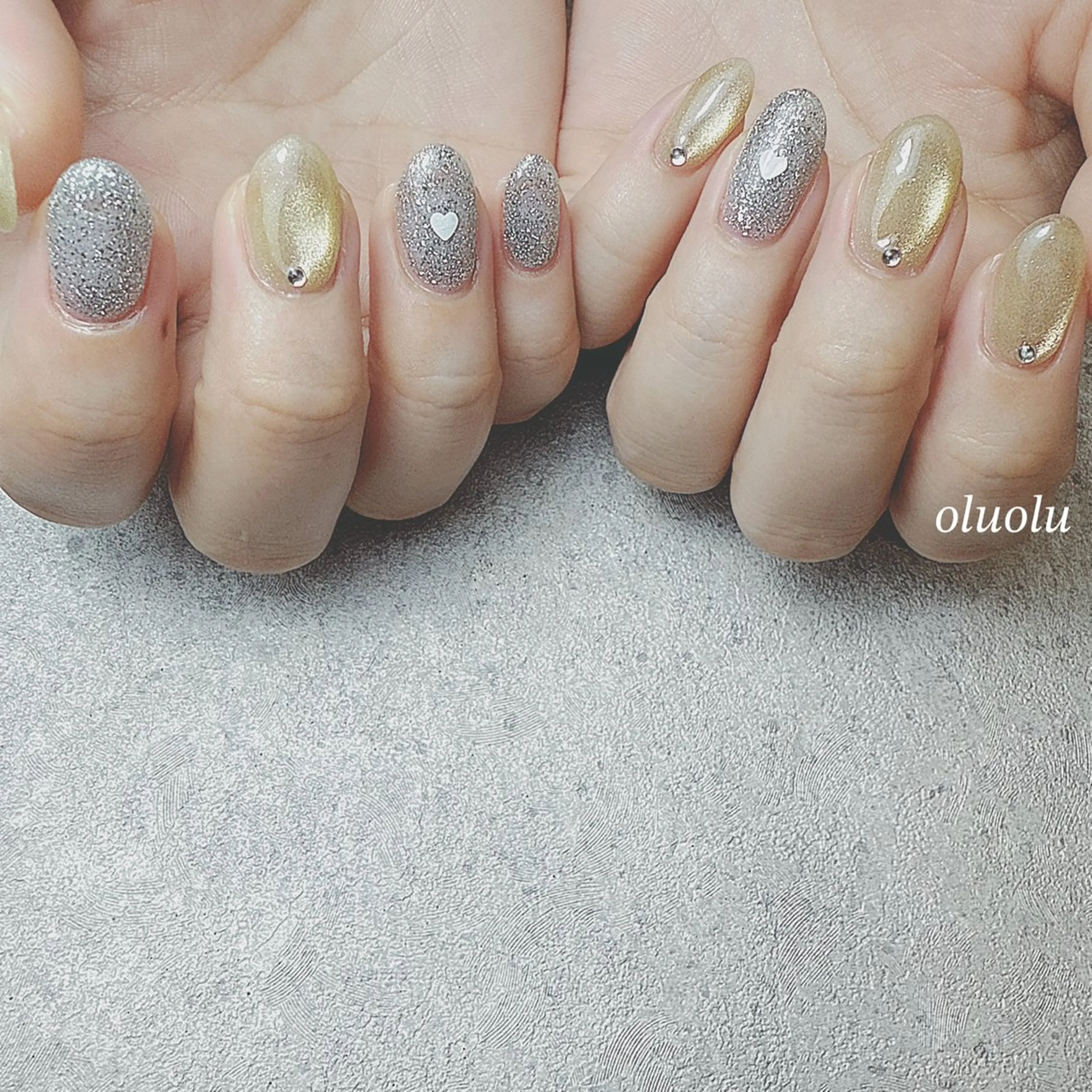 ネイル アートネイル フラッシュネイル ガーリー ハート キラキラネイル ハンドネイル 大村 紬華のネイルデザイン