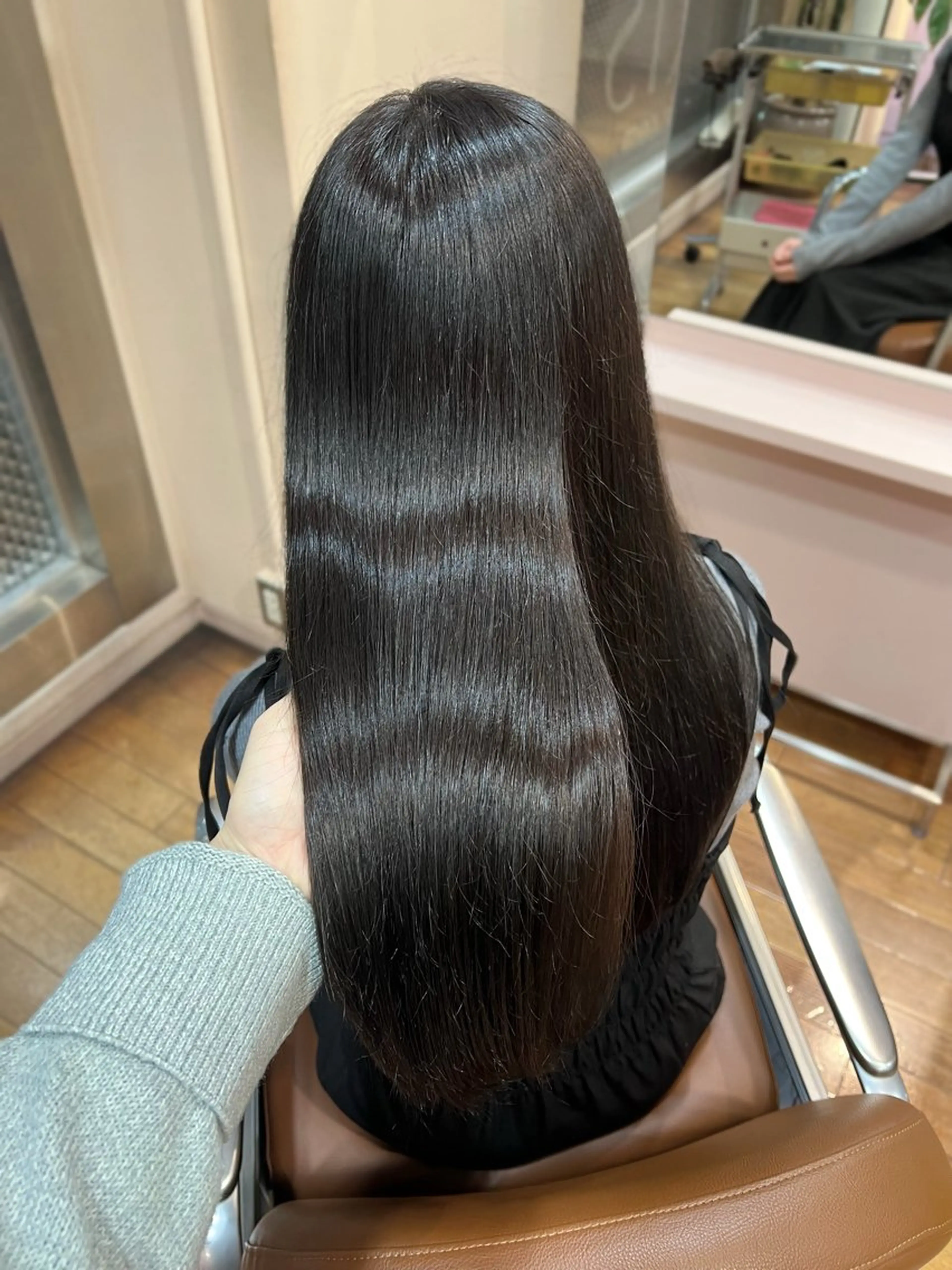 ロング カラー 'AXIS Konomiのヘアスタイル