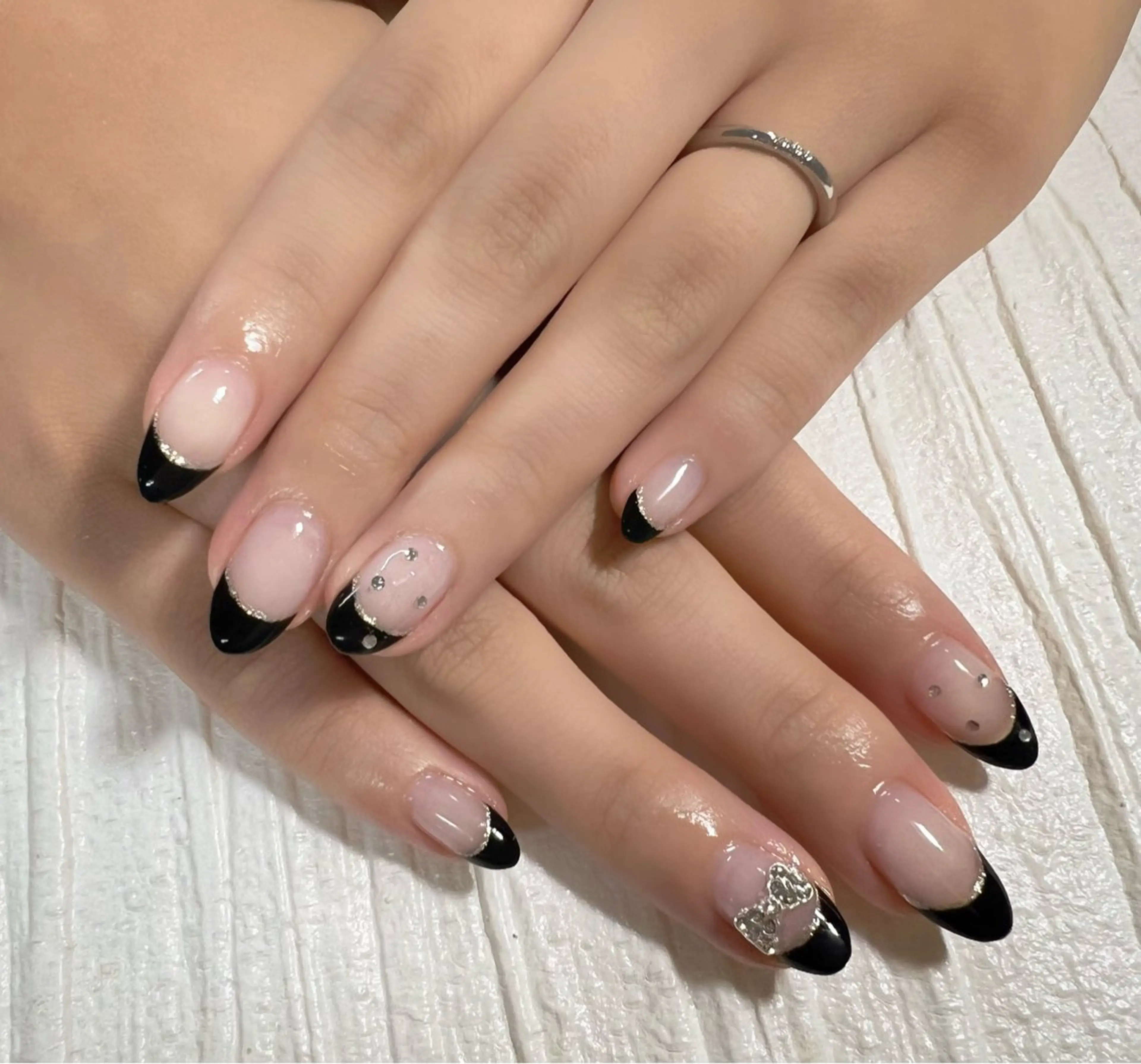 《新人練習モデル》フレンチ★オフ有りの写真