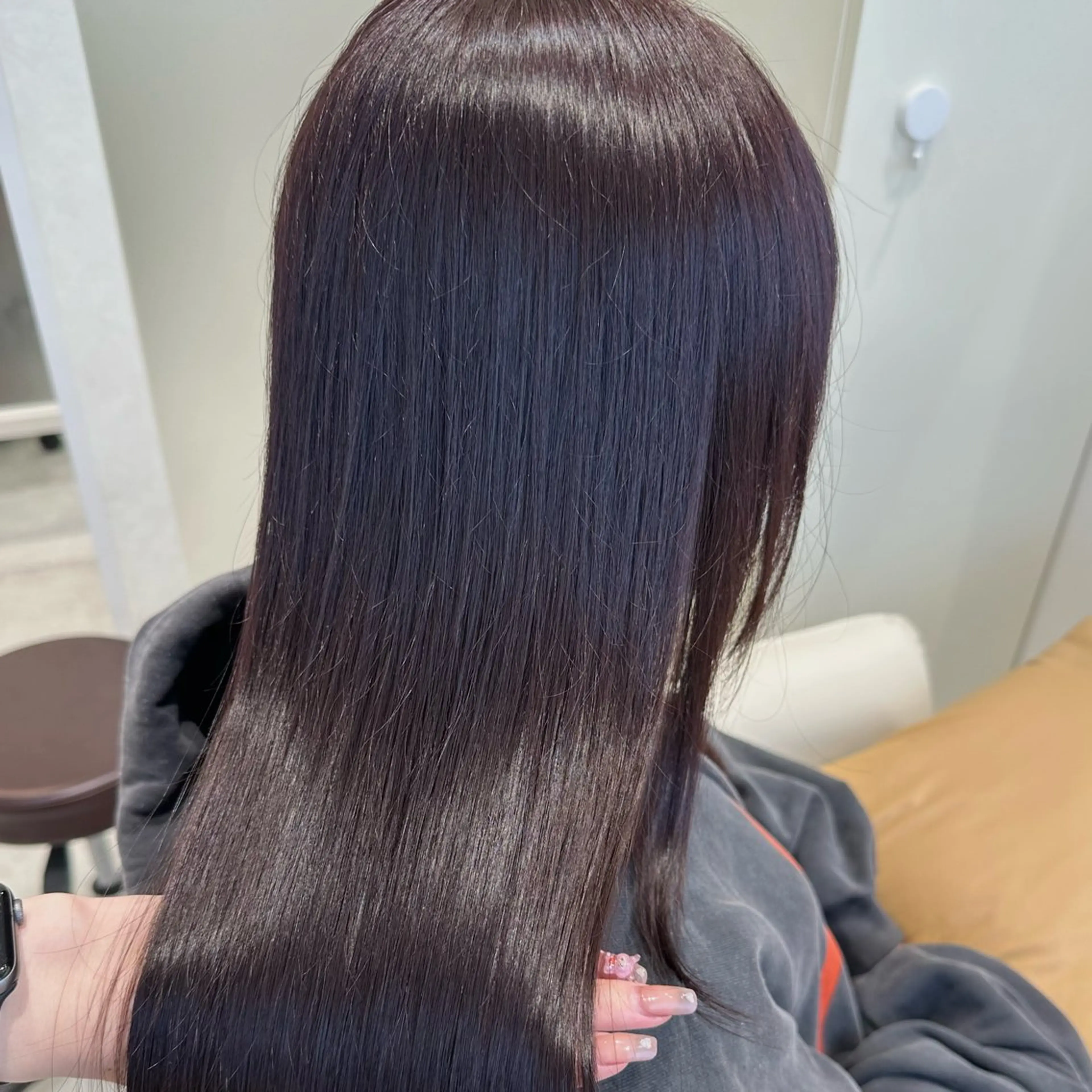 カット×美髪縮毛矯正× 𝟺𝑠𝑡𝑒𝑝トリートメントの写真