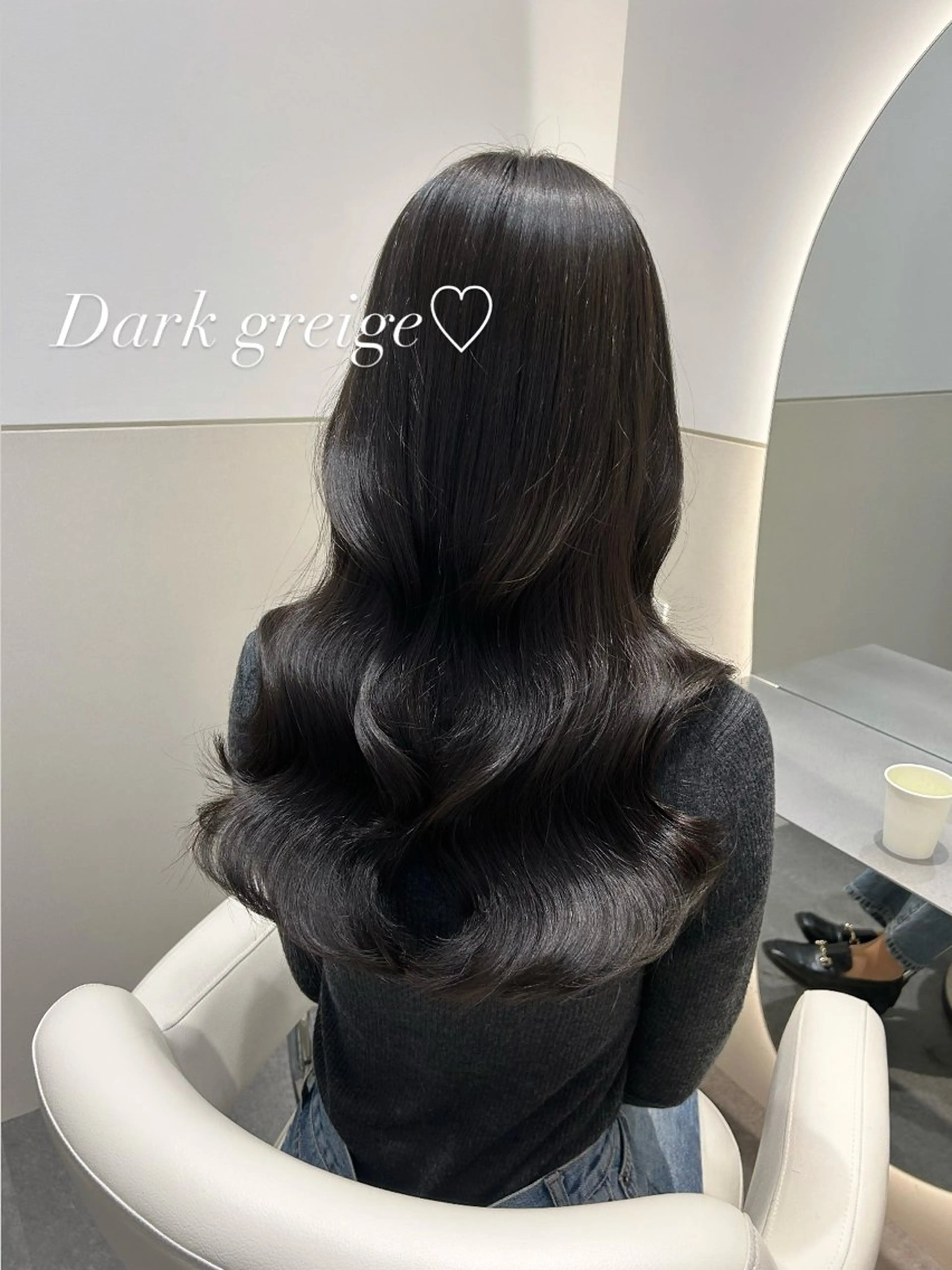 ロング カラー ダークグレー ダークグレージュ グレージュ 🩷韓国ヘア/ミディ アム🩷Maikaのヘアスタイル