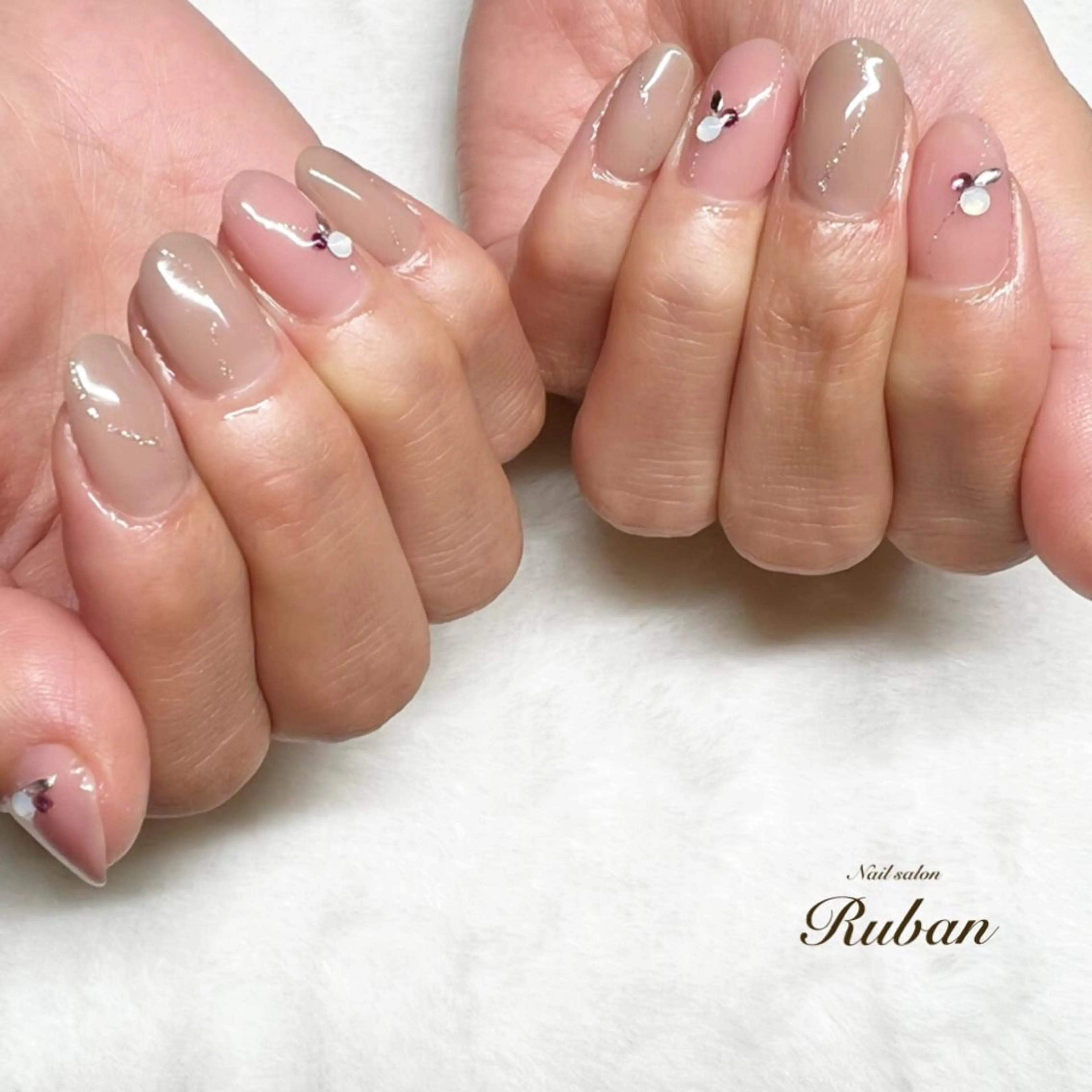 ネイル 成人式 オフィスネイル ピンク シンプルネイル 冬ネイル Nail salon Ruban所属・Nail salon Rubanのネイルデザイン