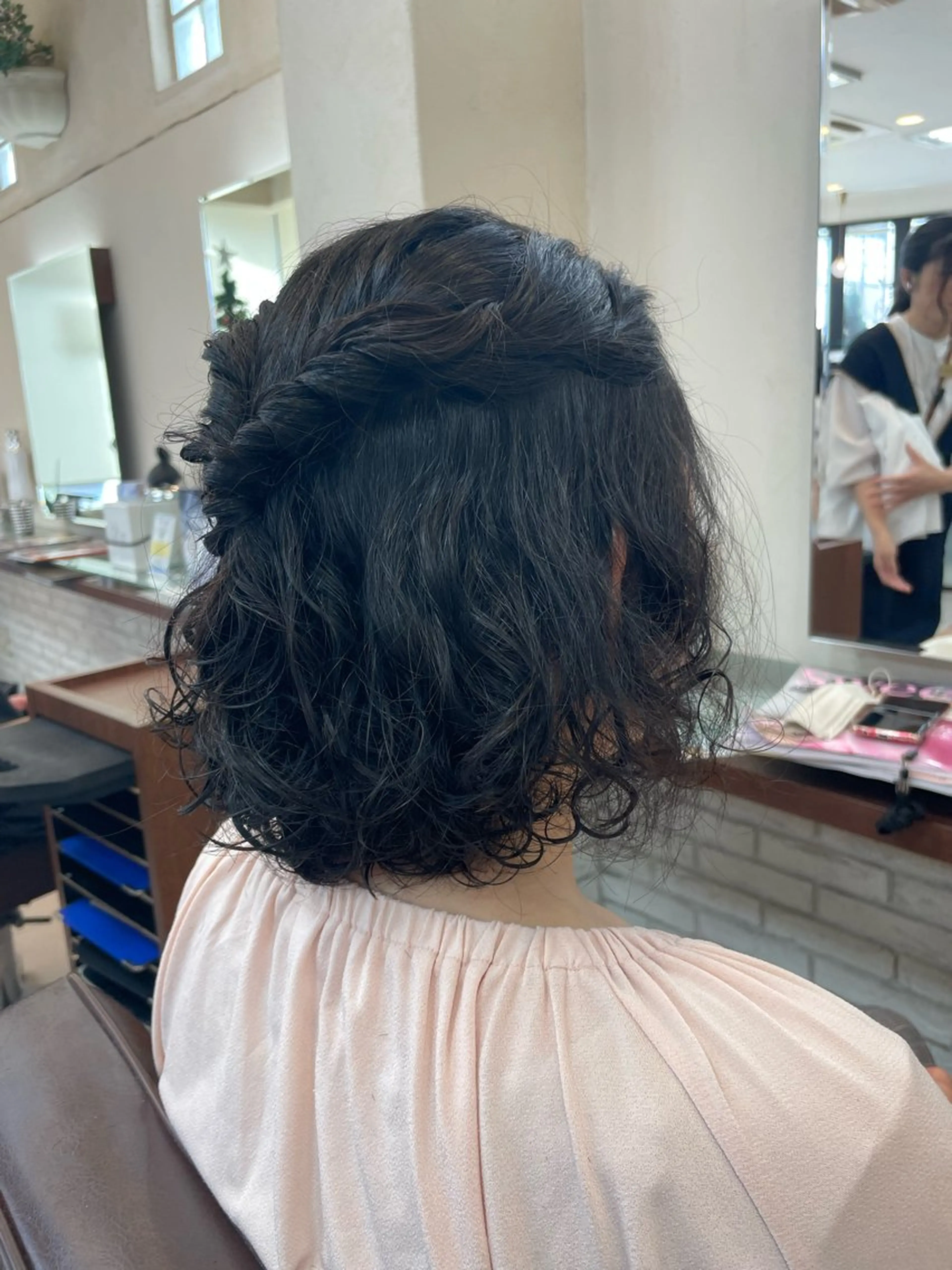 ミディアム ハイトーン×デザイン 🪽🫧HIKARIのヘアスタイル