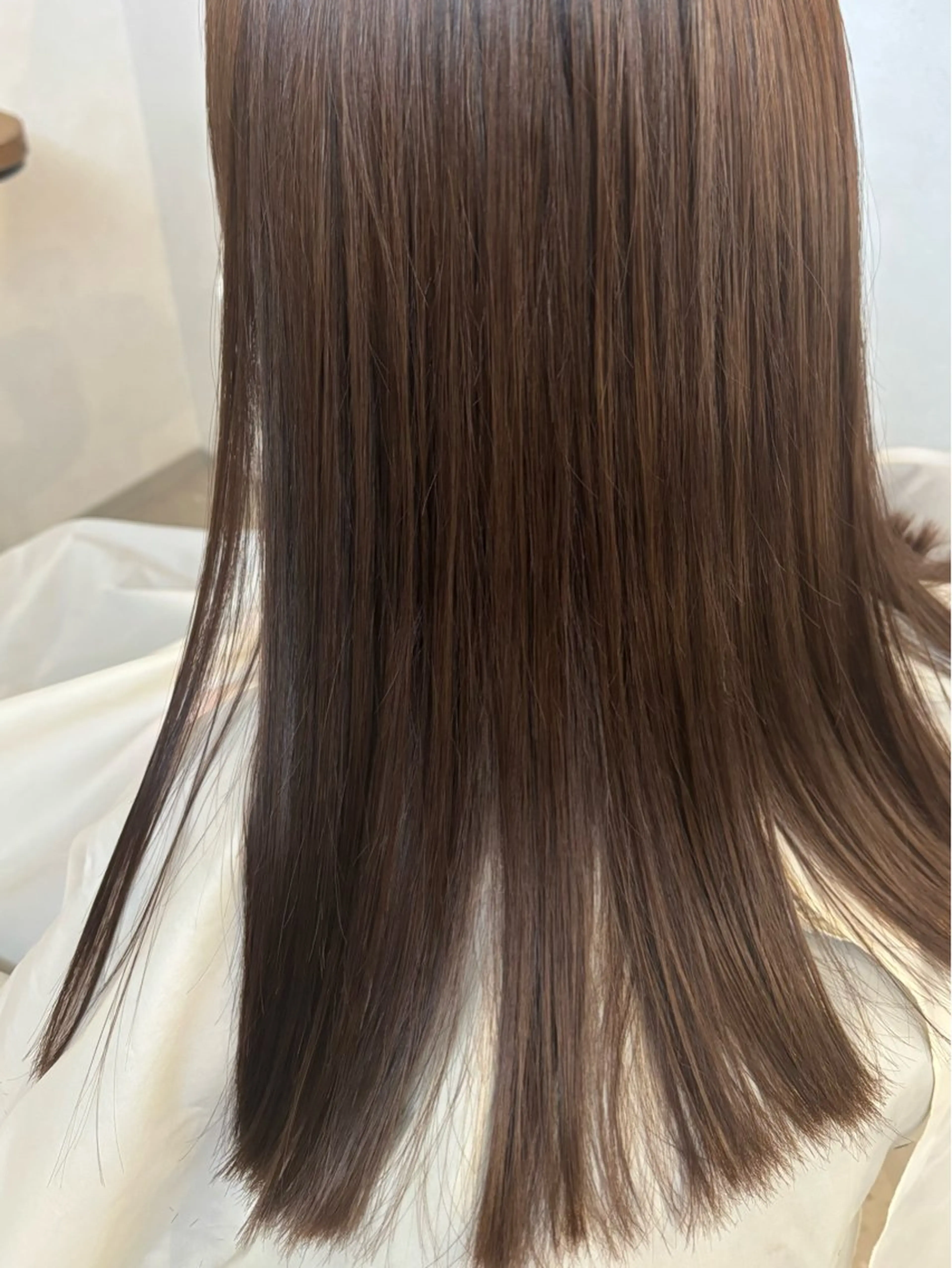 カラー ベージュカラー ブリーチ オリーブベージュ headspa&eyelash Suu.所属・松林 真里沙のマツエク・マツパデザイン