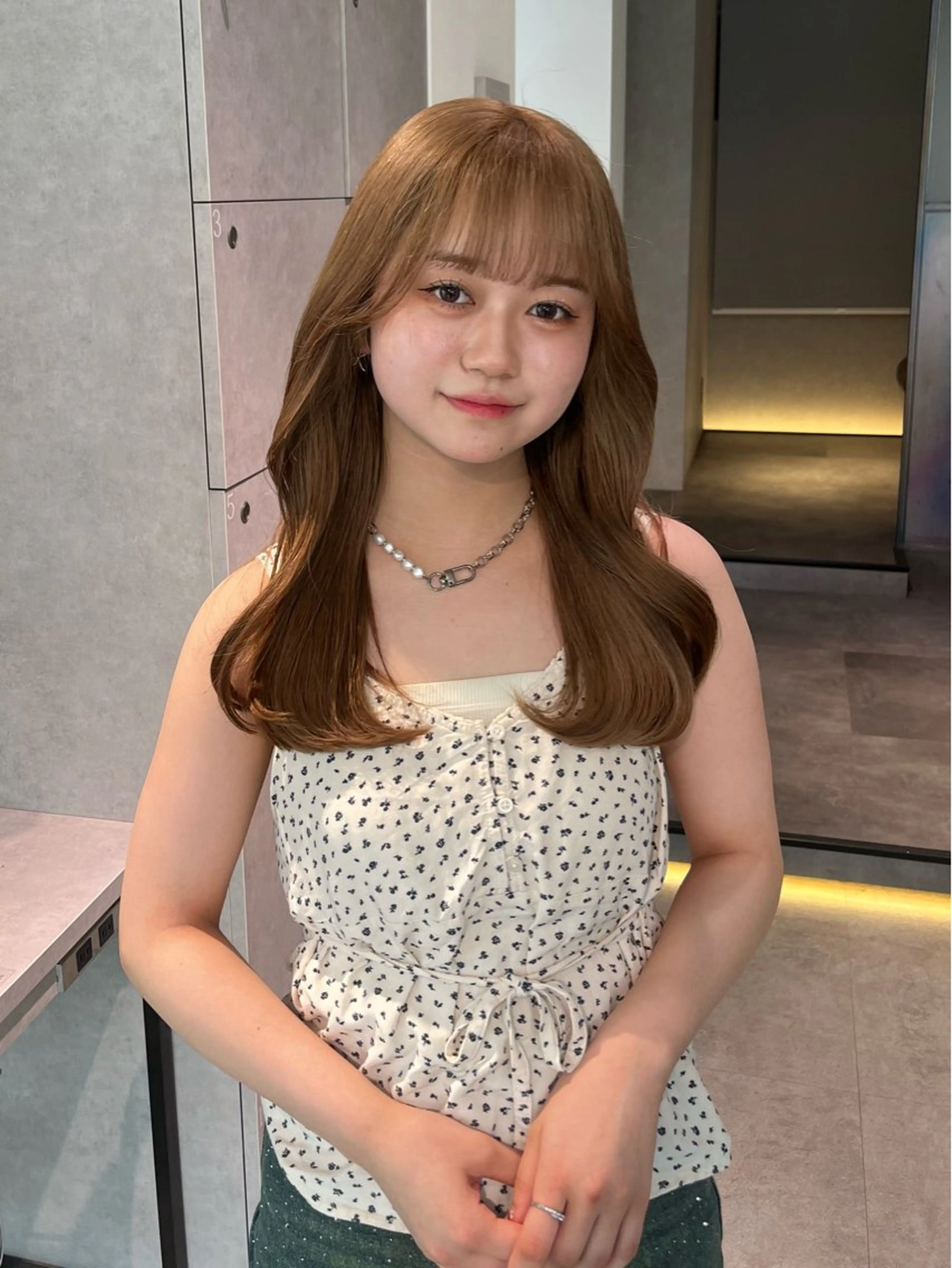 ロング Qin所属・ルーツカラー 🌟  ミキのヘアスタイル