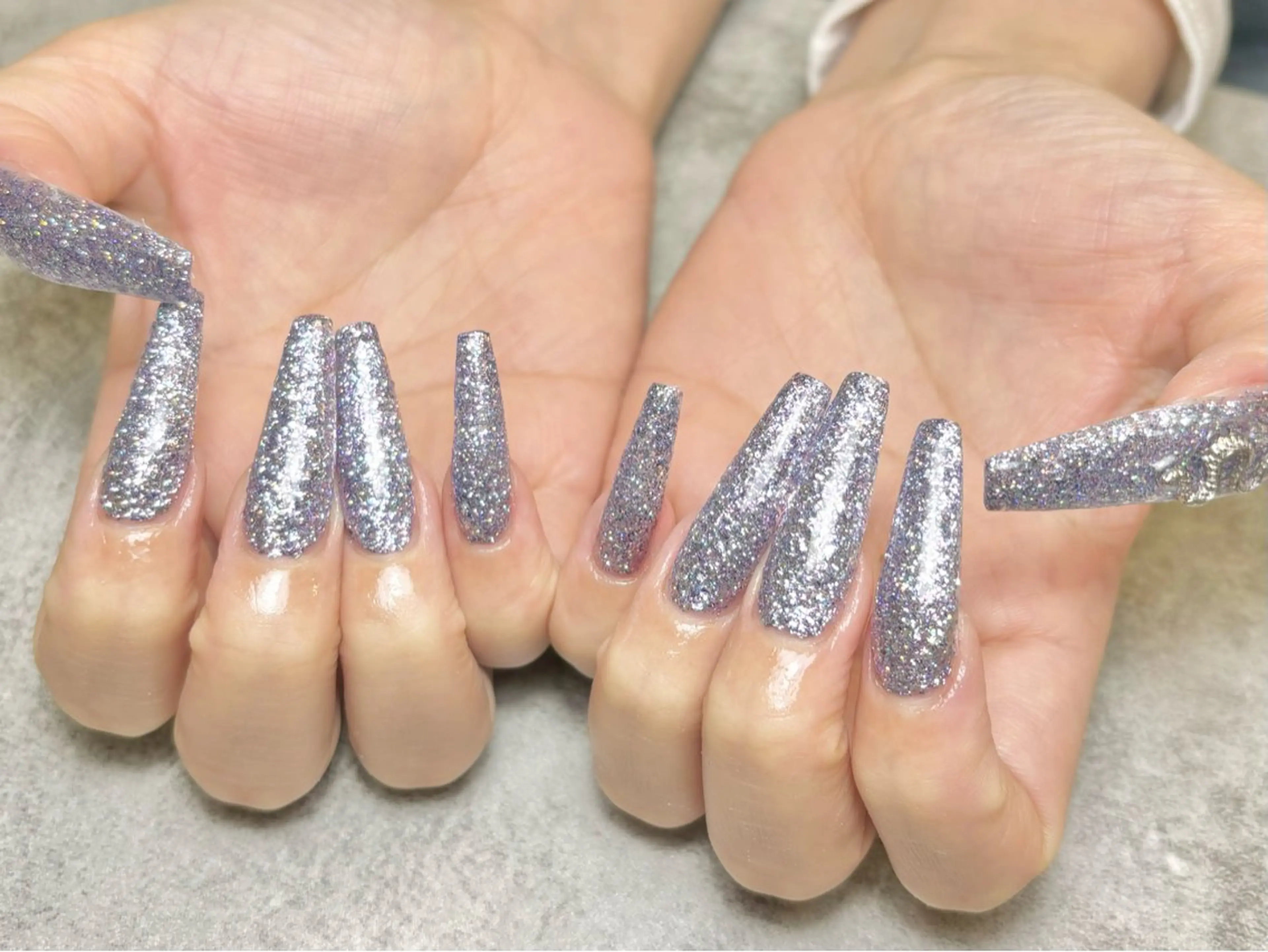 ネイル ハンドネイル charmant momokaのネイルデザイン