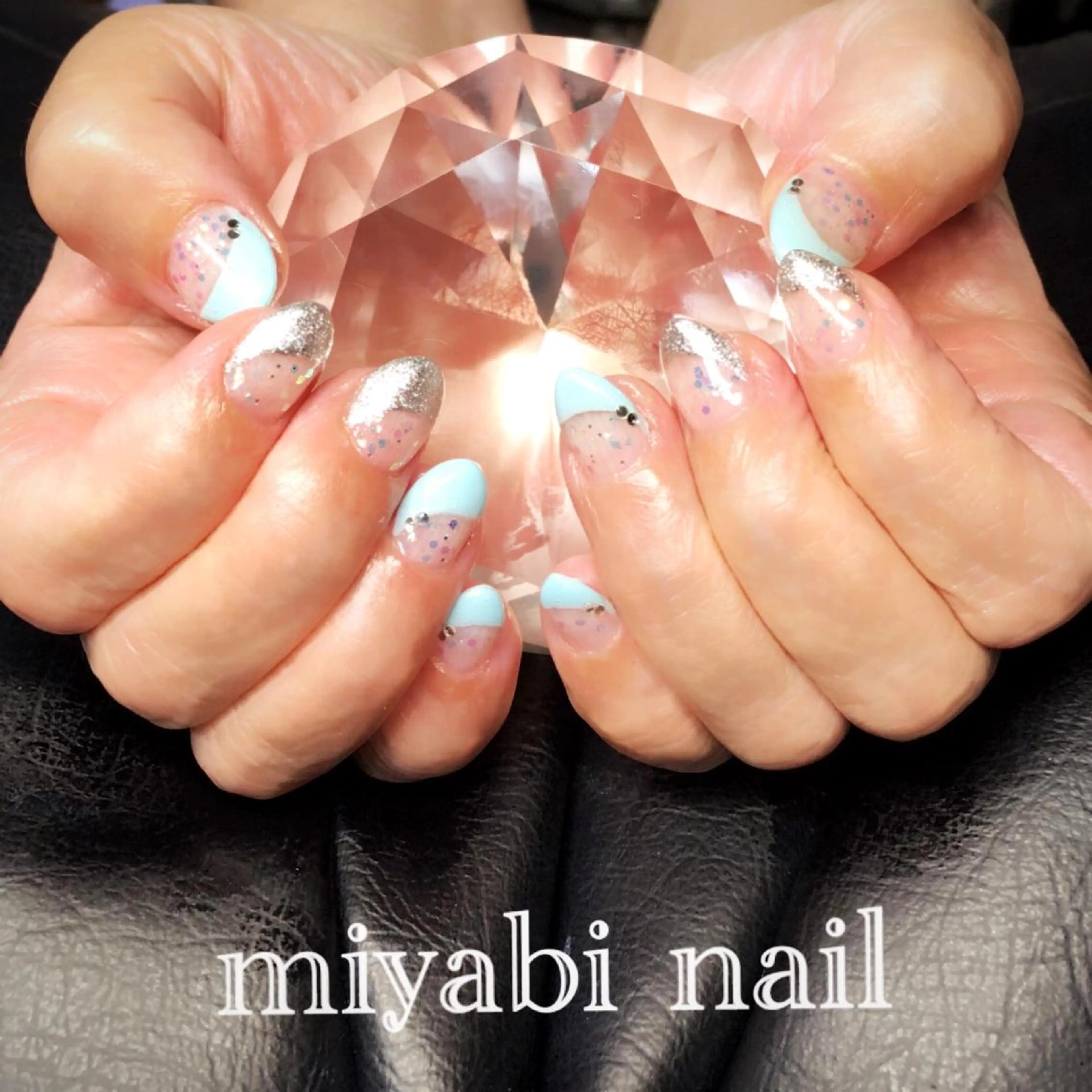 ネイル ブルー フレンチネイル ラメ(グリッター) 斜めフレンチ シルバー miyabi nail 桂川駅近くのネイルデザイン