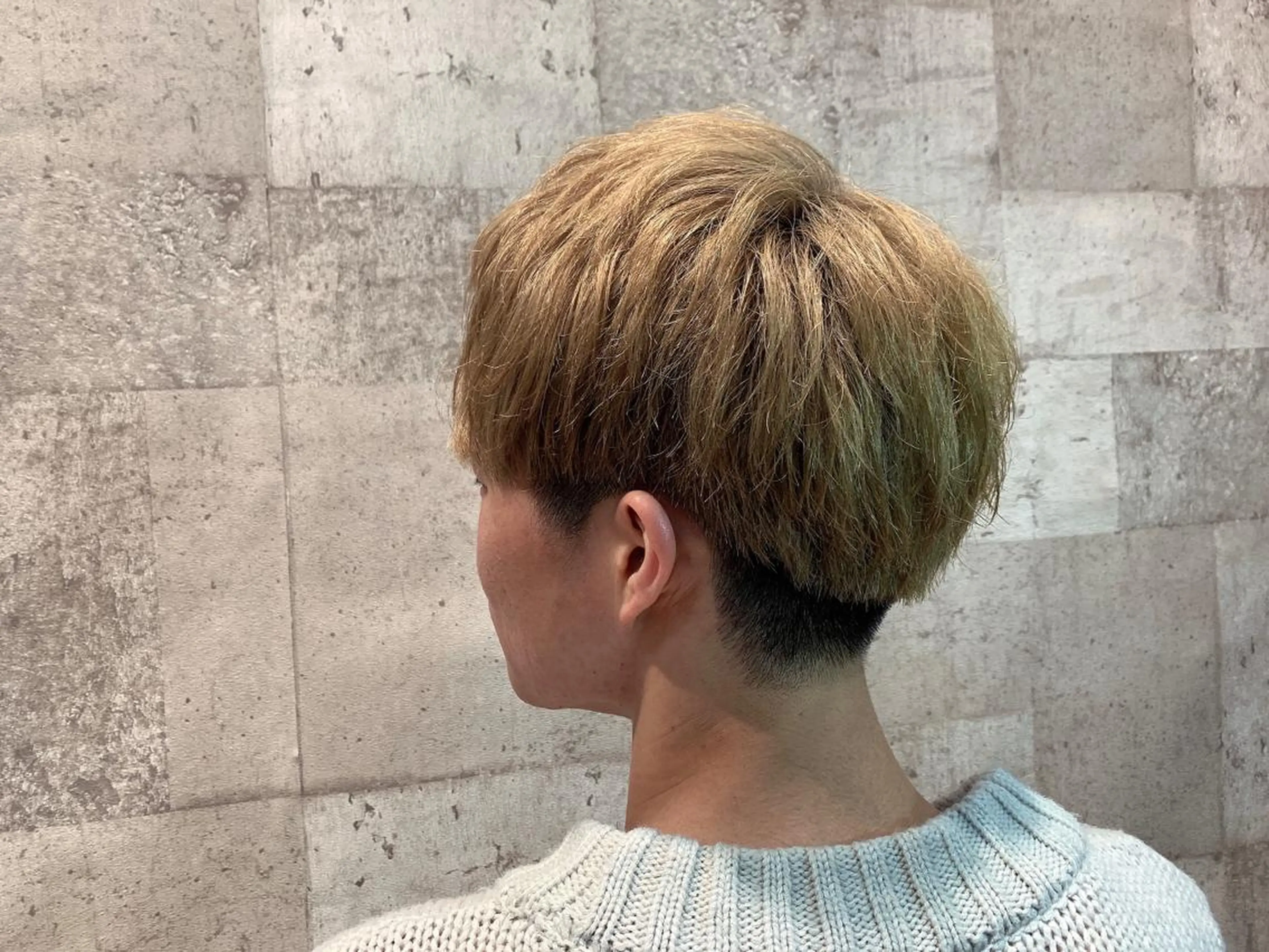 メンズ メンズブリーチ マッシュ 小野寺空也✂️ 似合わせショートのヘアスタイル