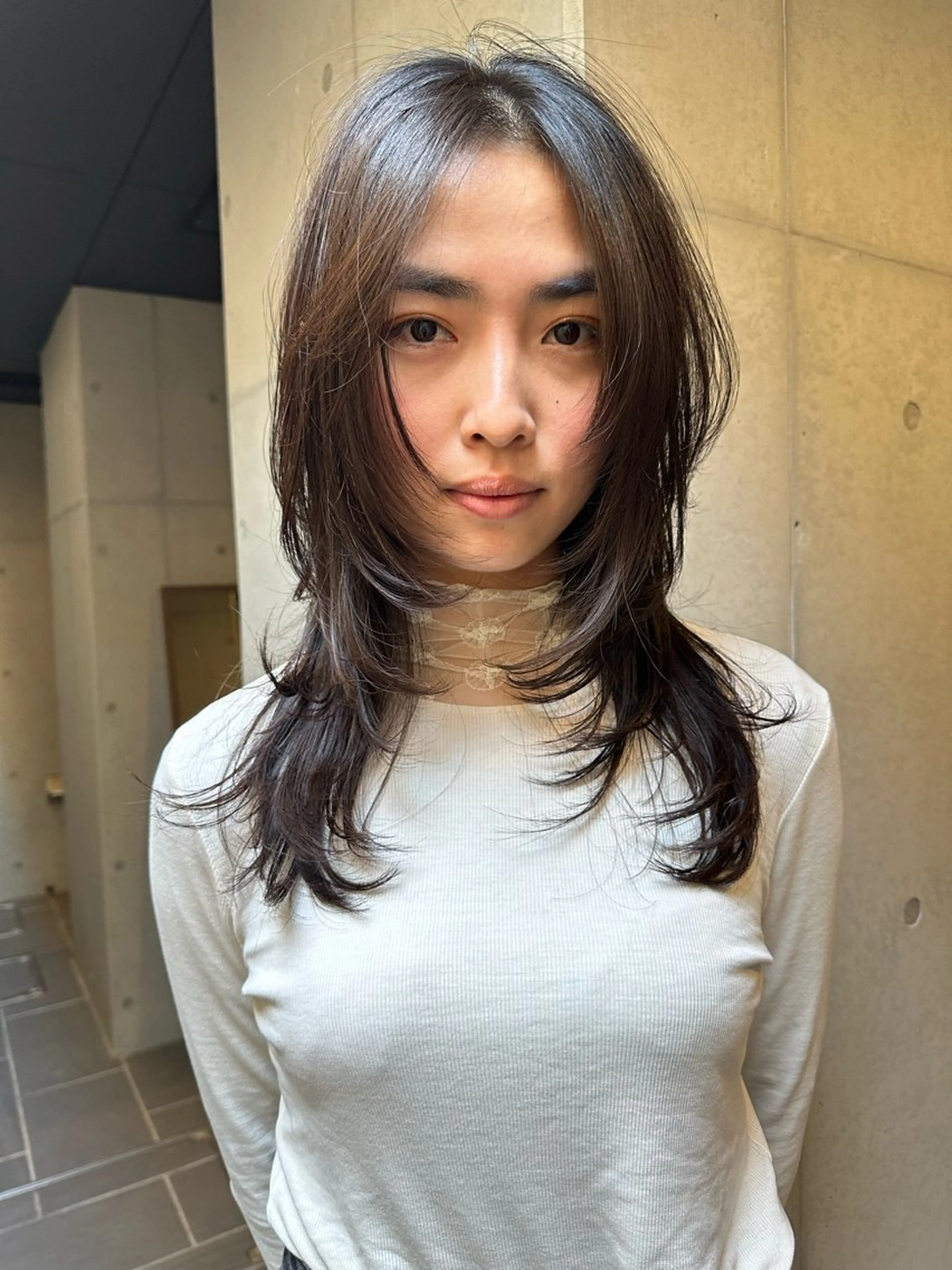 セミロング カラー 顔まわりレイヤー レイヤーカット カット ヘアカラー ウルフ/レイヤー🟠 山本祐輔🟠のヘアスタイル