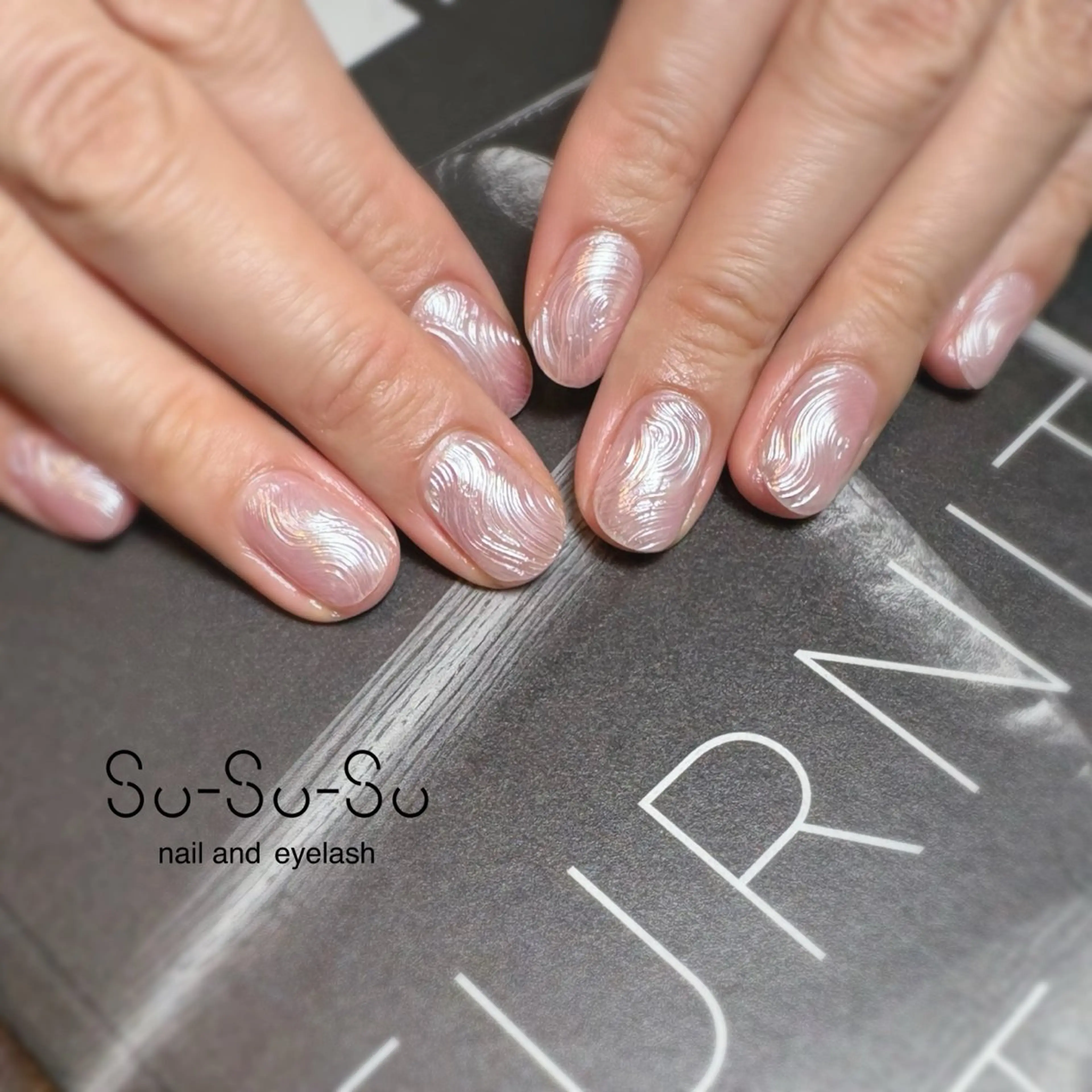 ショート sususu. shiomiのネイルデザイン