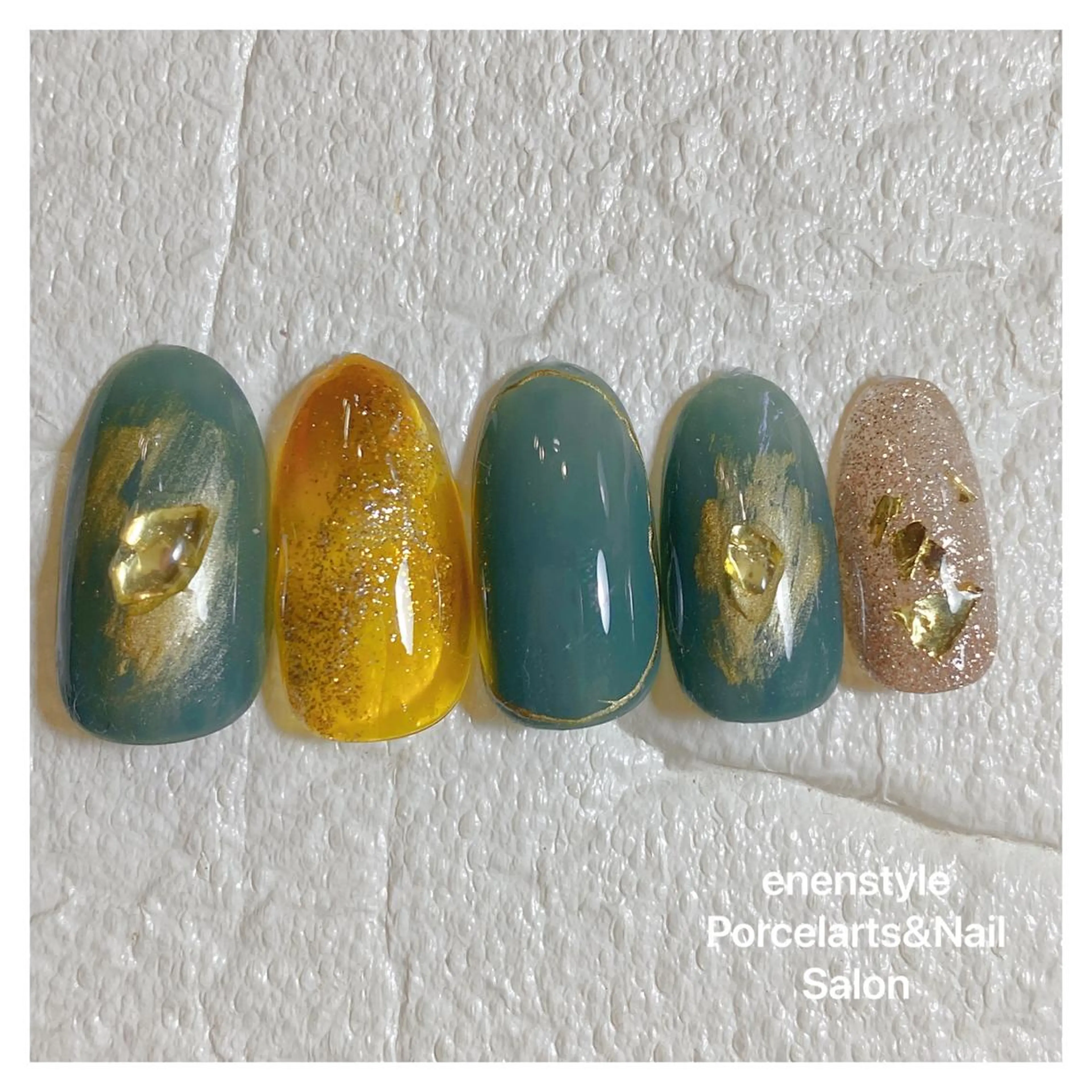 ミディアム ネイル ハンドネイル 👑enen style👑のネイルデザイン