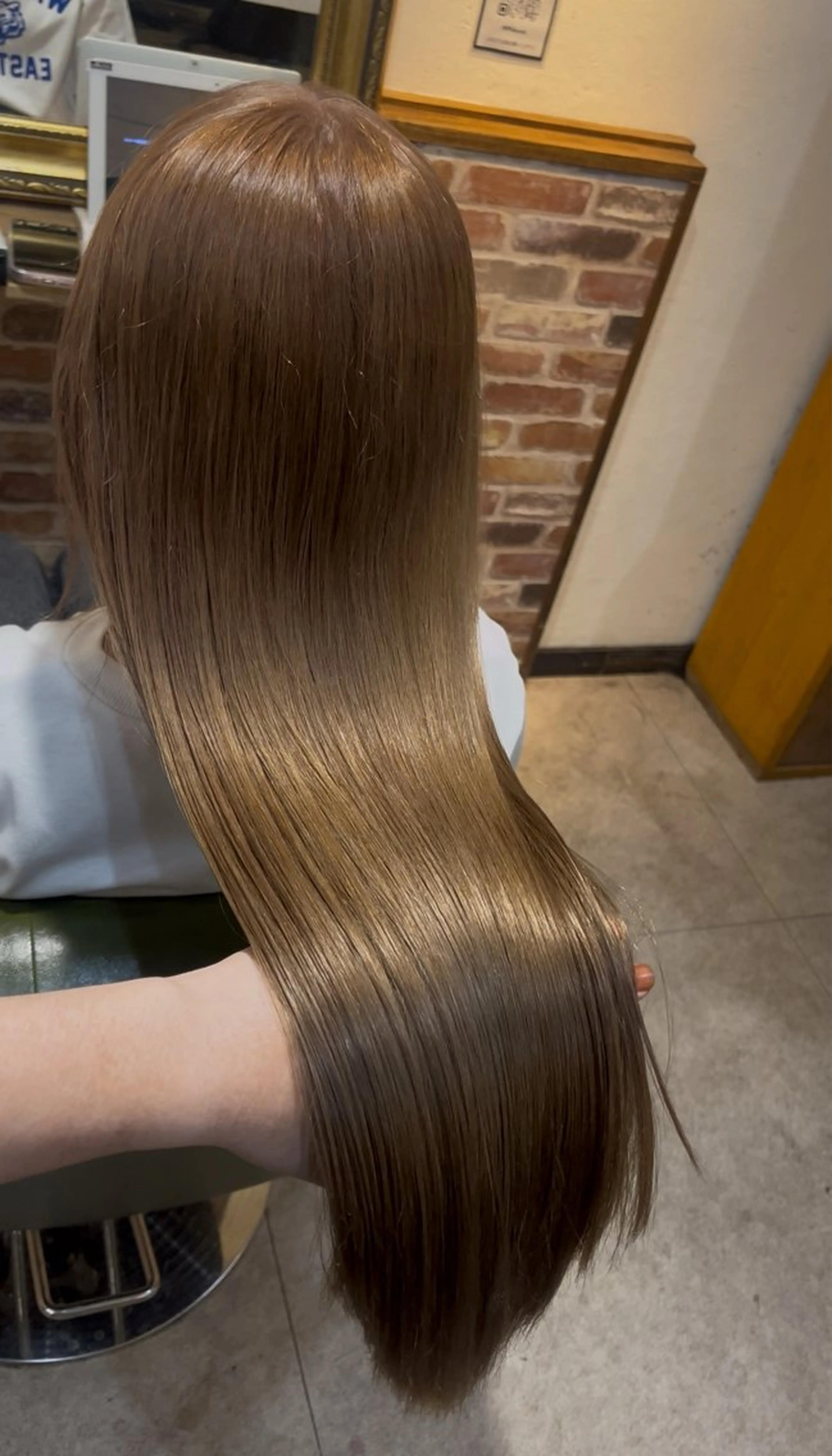 カット＋プレミアム縮毛矯正＋フルカラー✨の写真